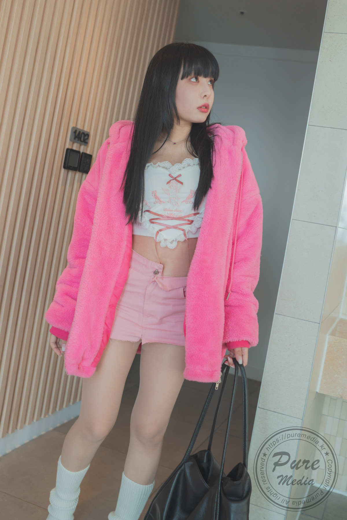 Song Mina 송민아, [PURE MEDIA] Vol.268 Lovely Gyaru Set.01