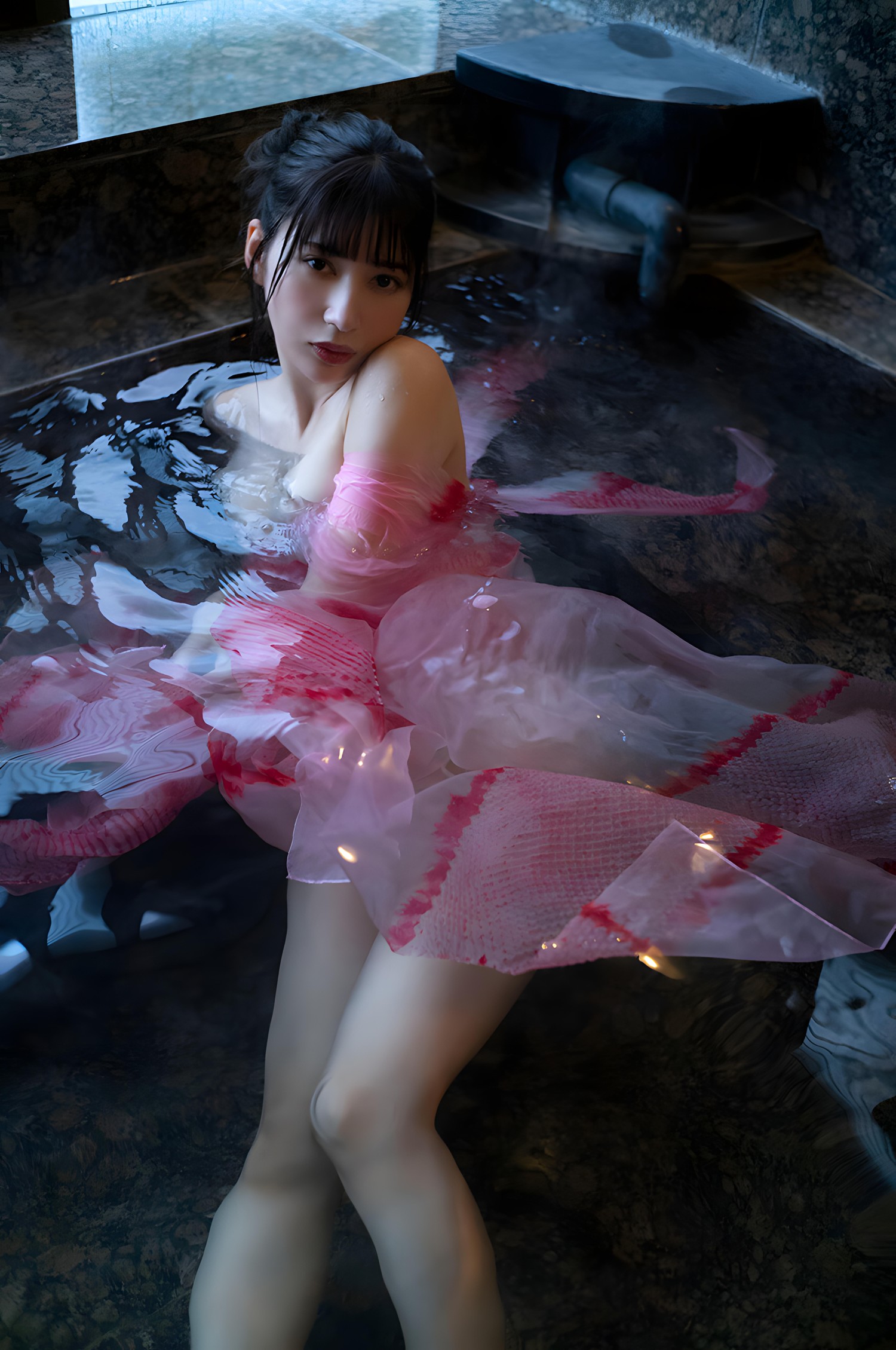 Risa Yukihira 雪平莉左, Weekly Playboy 2024 No.05 (週刊プレイボーイ 2024年5号)の写真 13