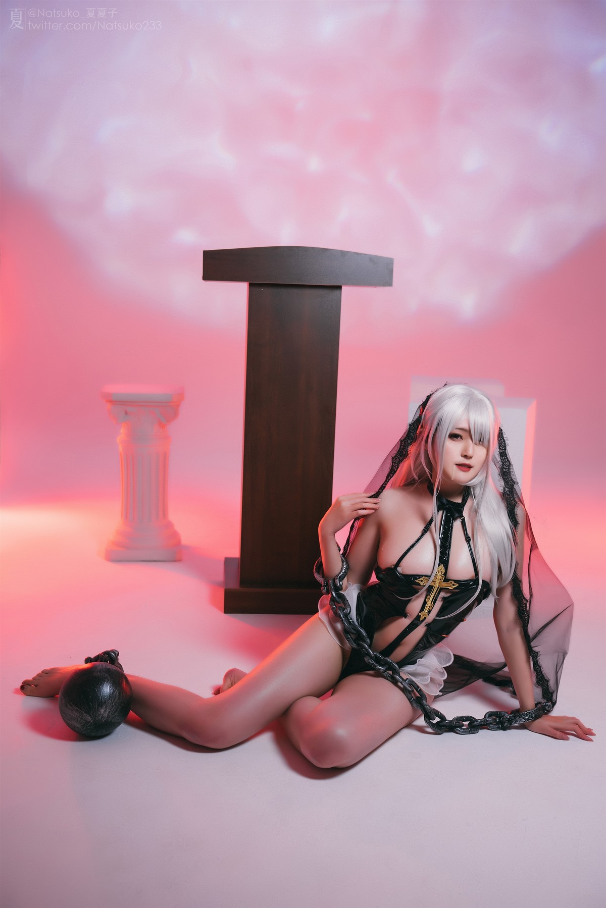 Cosplay Natsuko夏夏子 反差修女の写真 25