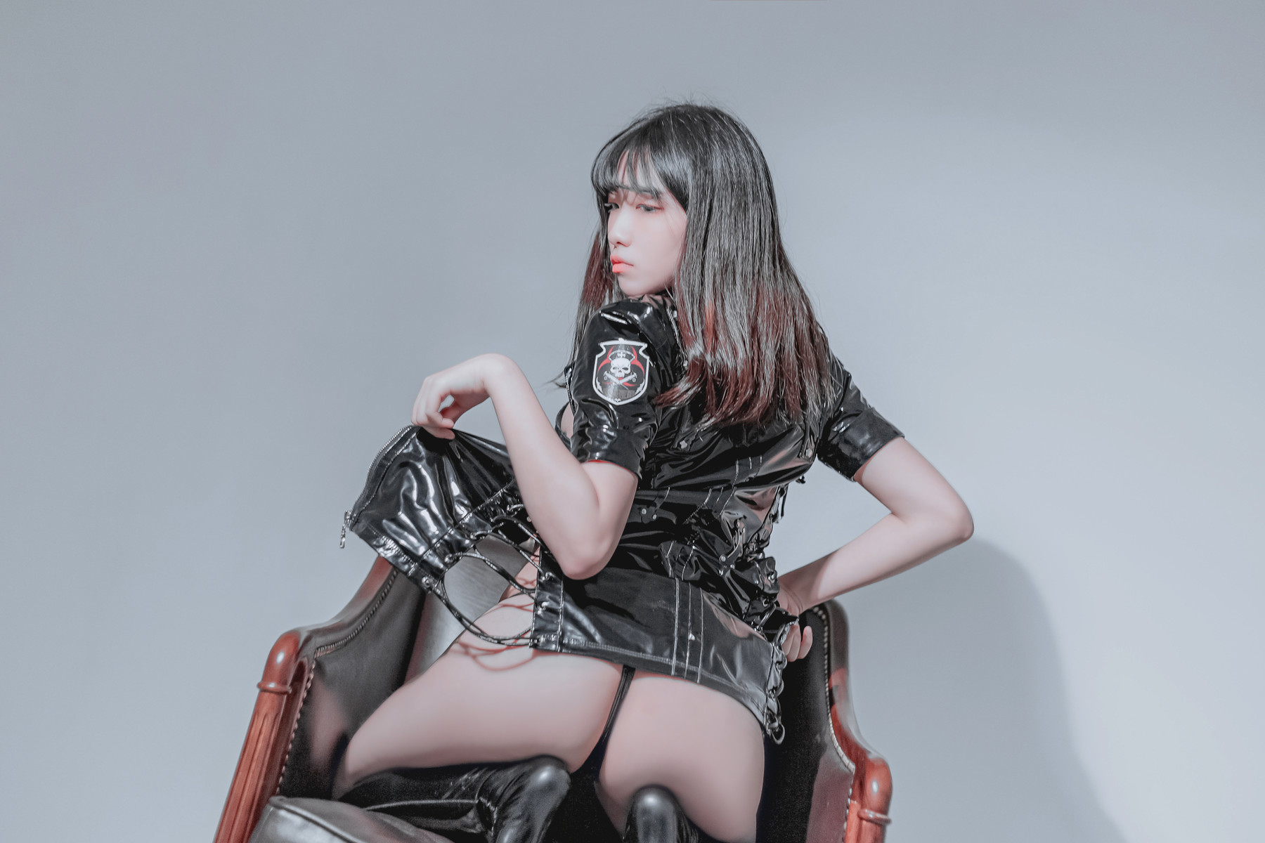 Sonson 손손, [Loozy] Dark Maidの写真 8