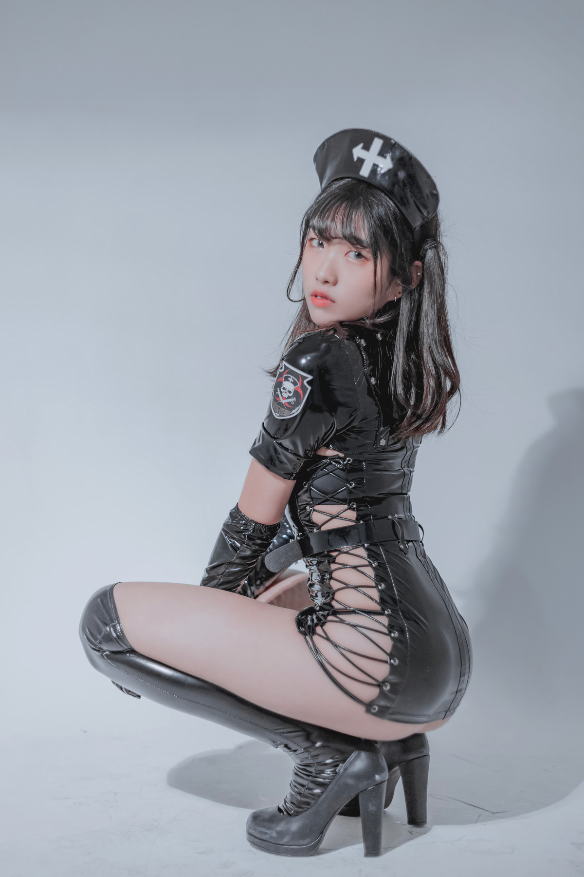 Sonson 손손, [Loozy] Dark Maidの写真 11