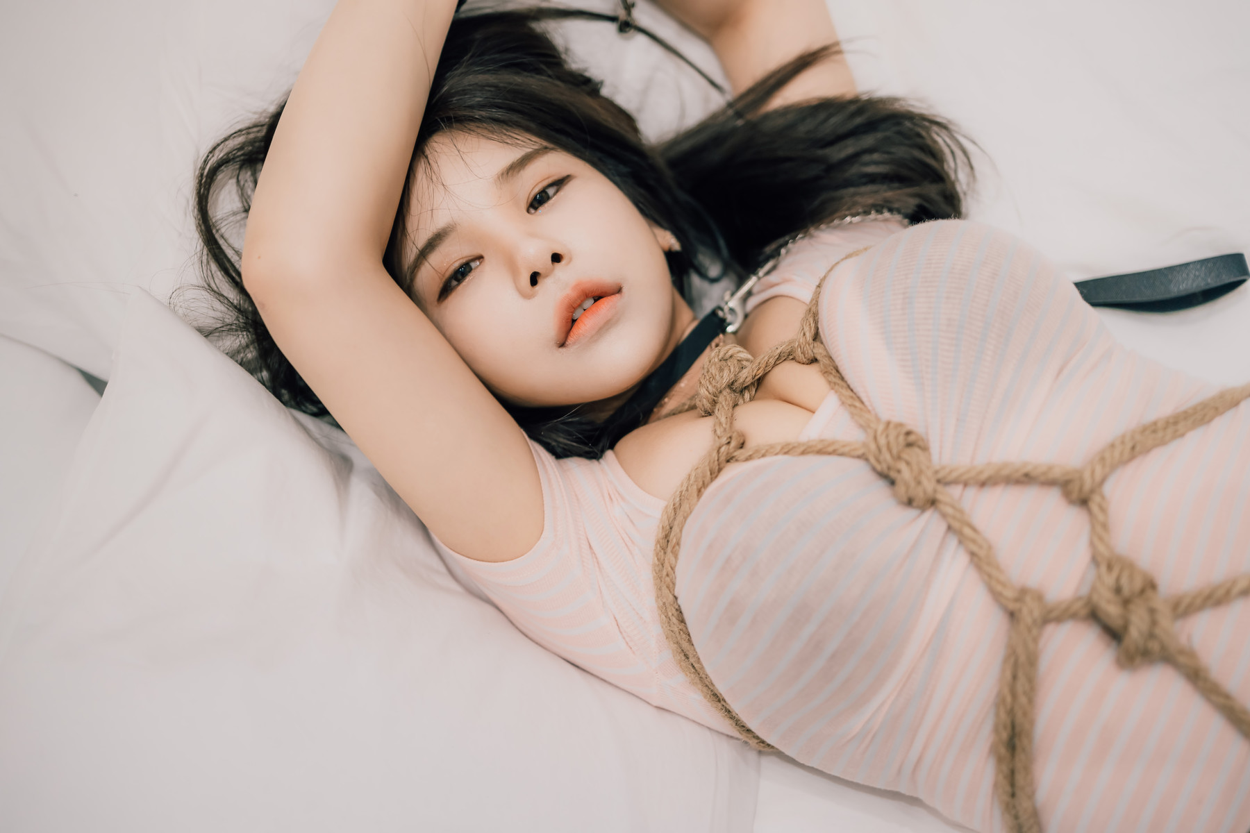 Zzyuri 쮸리, [SAINT Photolife] Rope Series Special Edition Set.01の写真 18