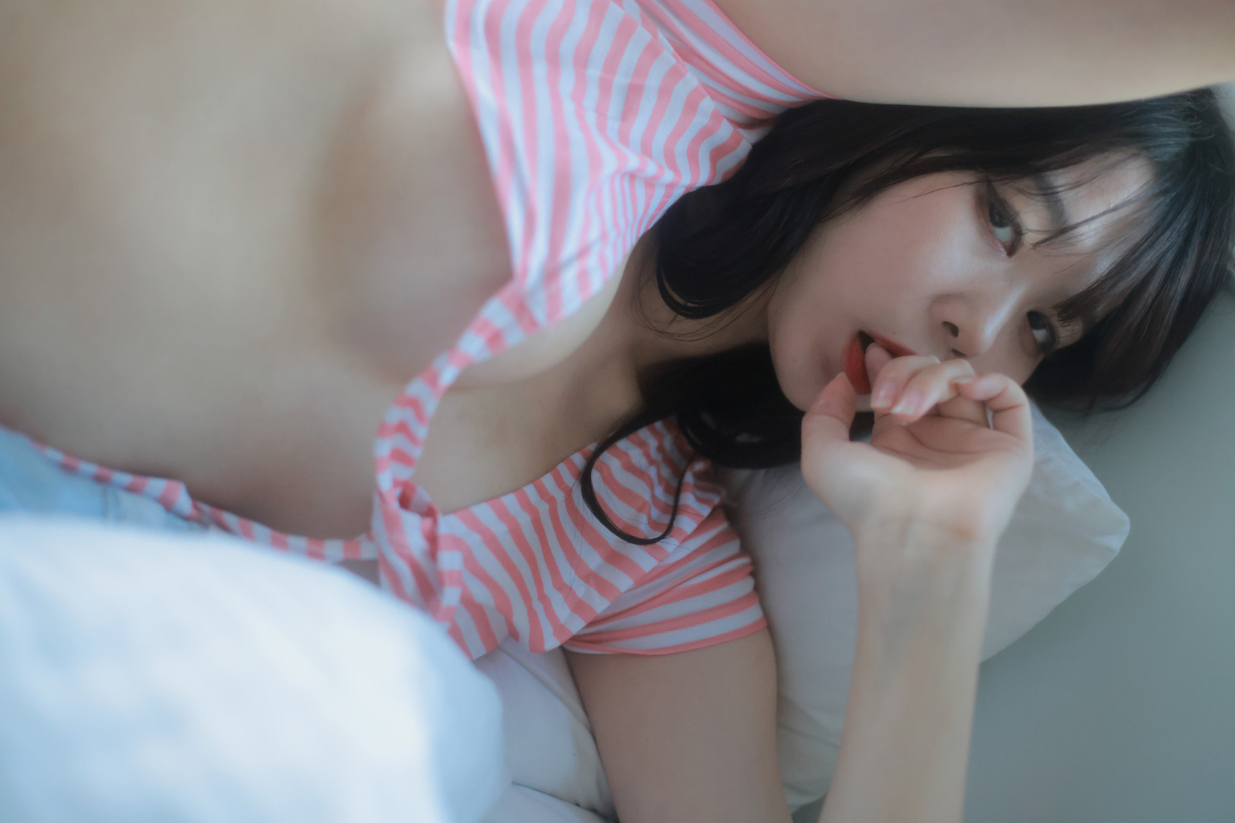ZIA.Kwon 권지아, [Loozy] “H” Touch Set.01の写真 39