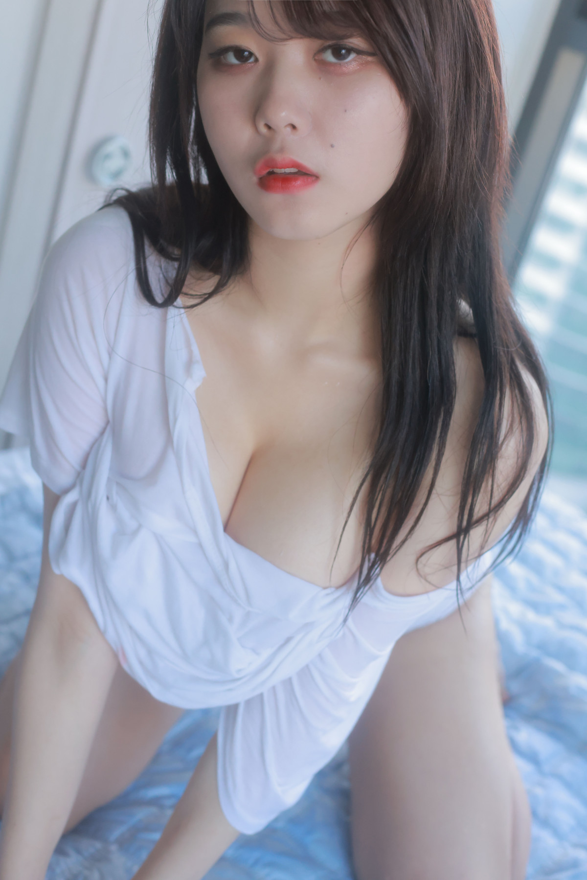 ZIA.Kwon 권지아, [Loozy] “H” Touch Set.02の写真 12