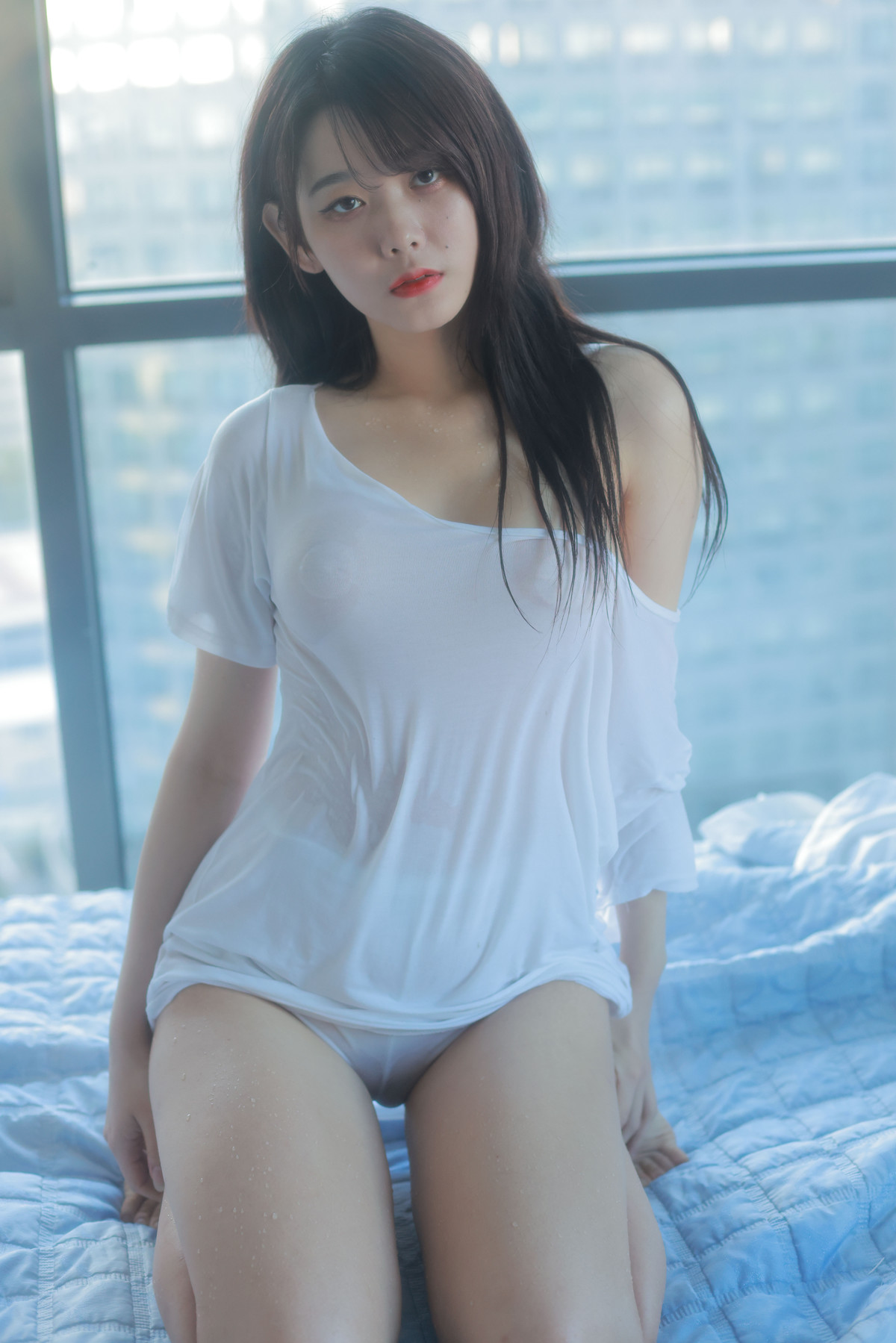 ZIA.Kwon 권지아, [Loozy] “H” Touch Set.02の写真 16