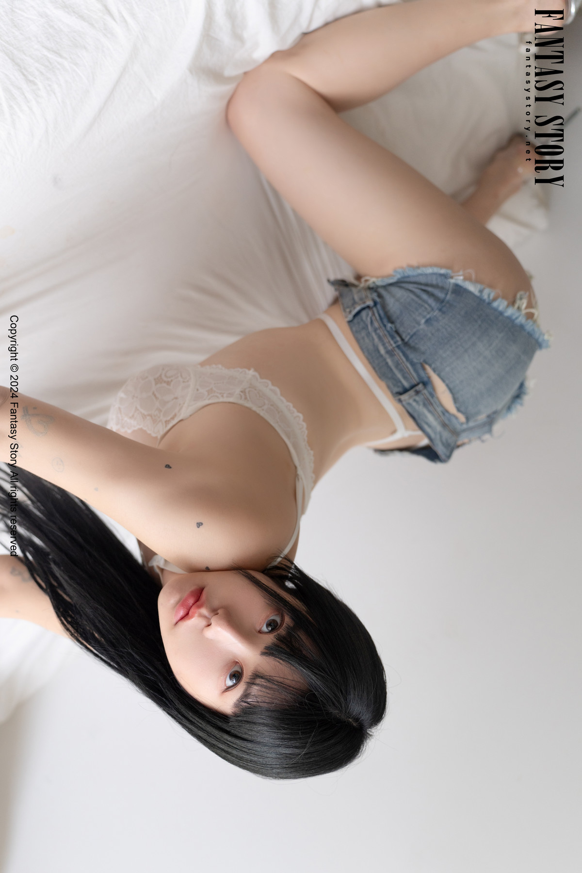 SERA 쎄라, [Fantasy Story] The Lewd Temptation of a Lingerie Model Set.01の写真 10