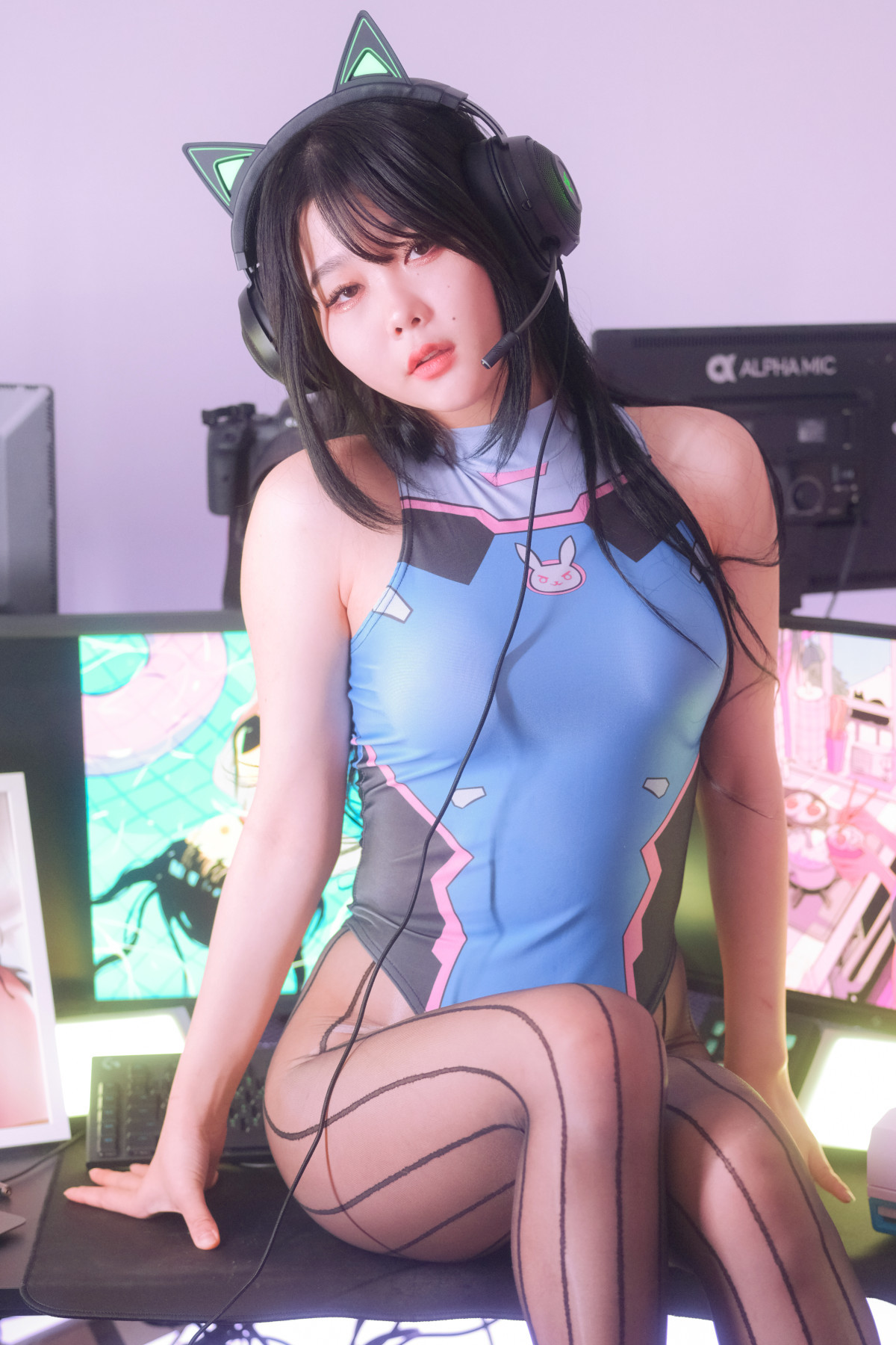 ZIA.Kwon 권지아, [Loozy] Vol.06 D.VA Set.01の写真 17