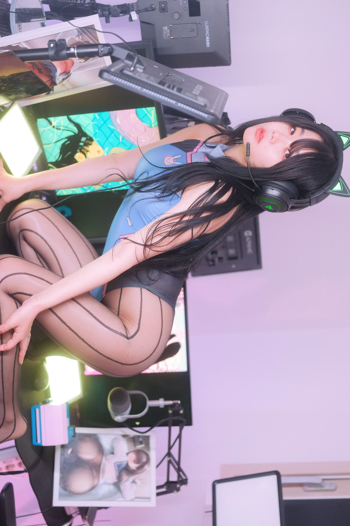ZIA.Kwon 권지아, [Loozy] Vol.06 D.VA Set.01の写真 21