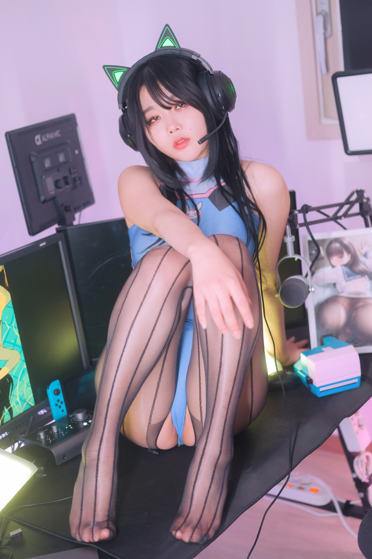 ZIA.Kwon 권지아, [Loozy] Vol.06 D.VA Set.01の写真 30