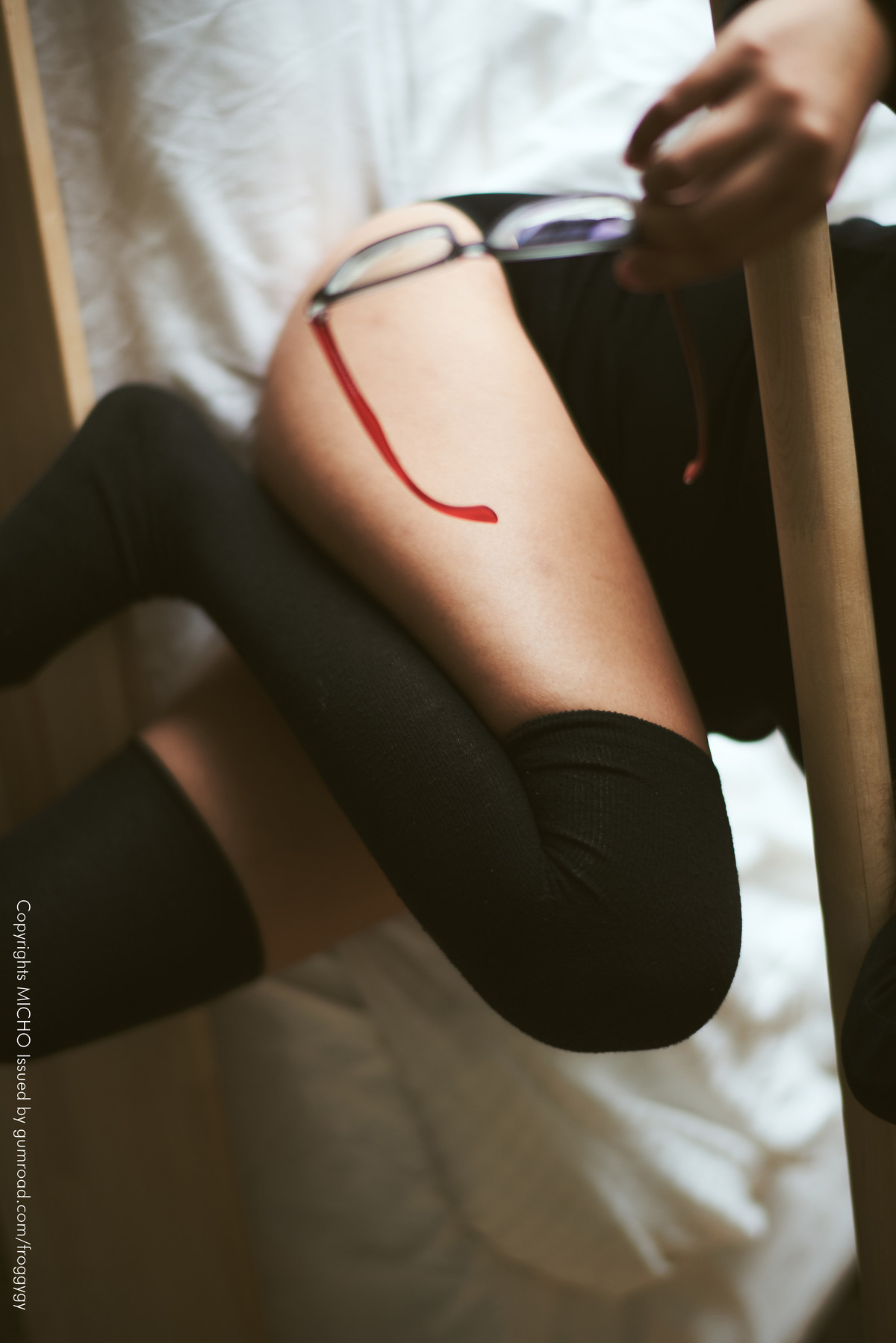 Micho Teh, [Patreon] Glasses & Black Turtleneckの写真 12
