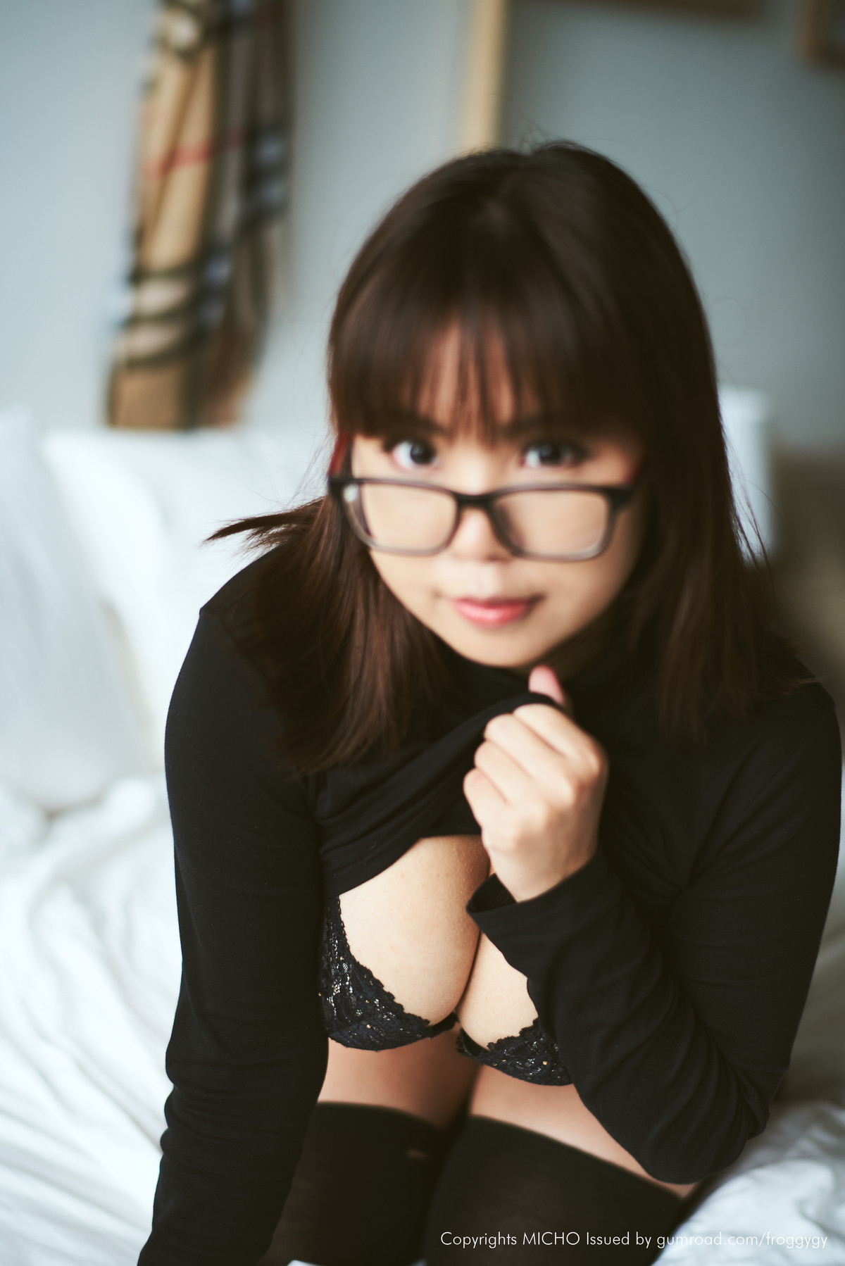 Micho Teh, [Patreon] Glasses & Black Turtleneckの写真 20