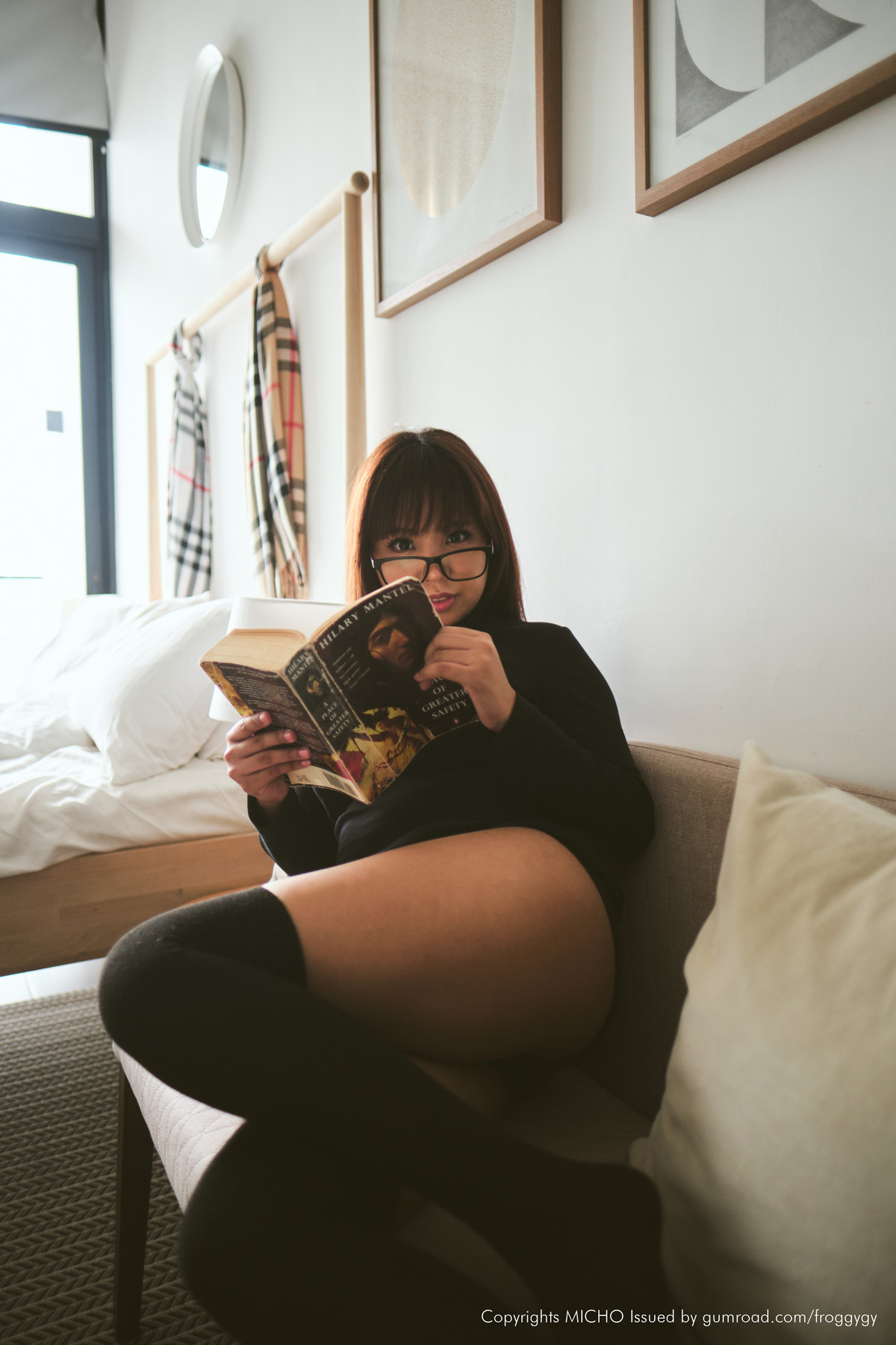 Micho Teh, [Patreon] Glasses & Black Turtleneckの写真 39