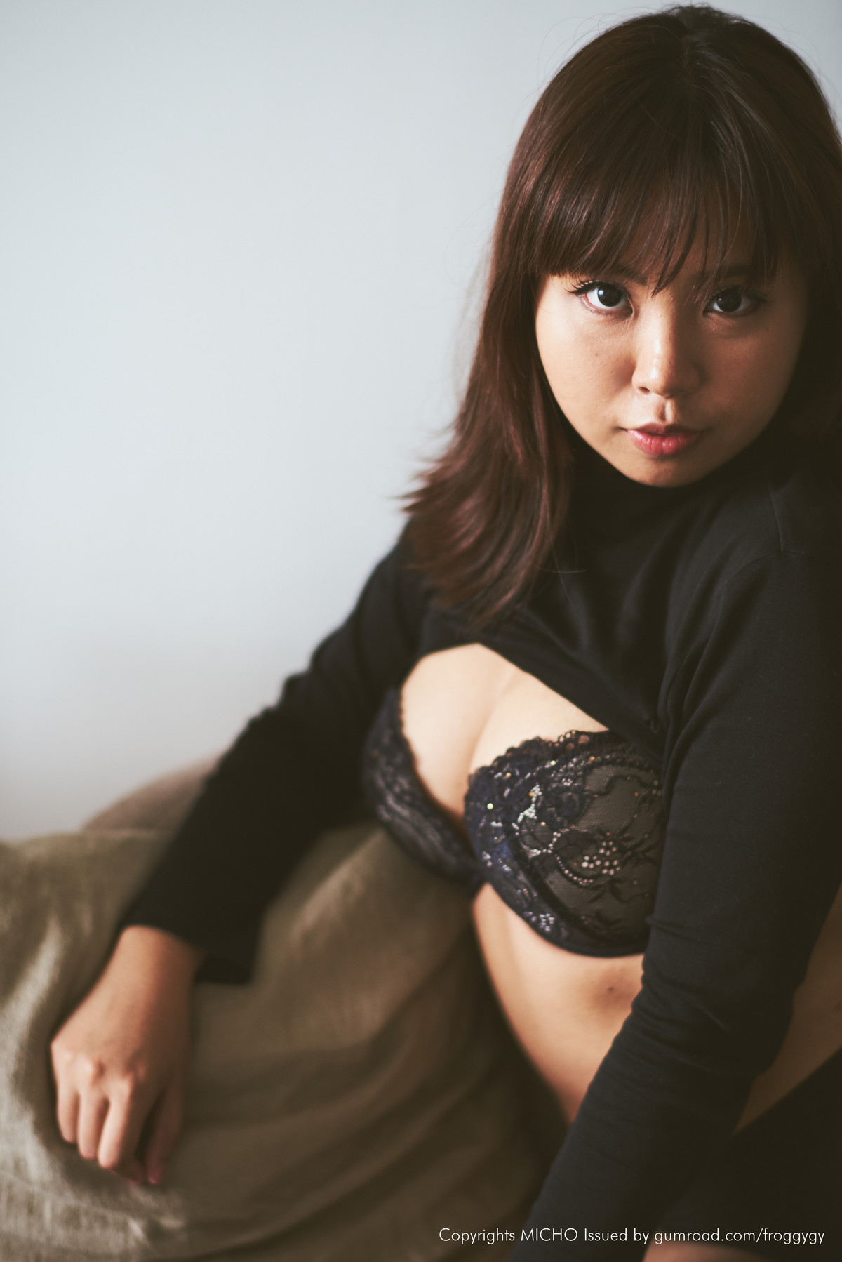 Micho Teh, [Patreon] Glasses & Black Turtleneckの写真 57