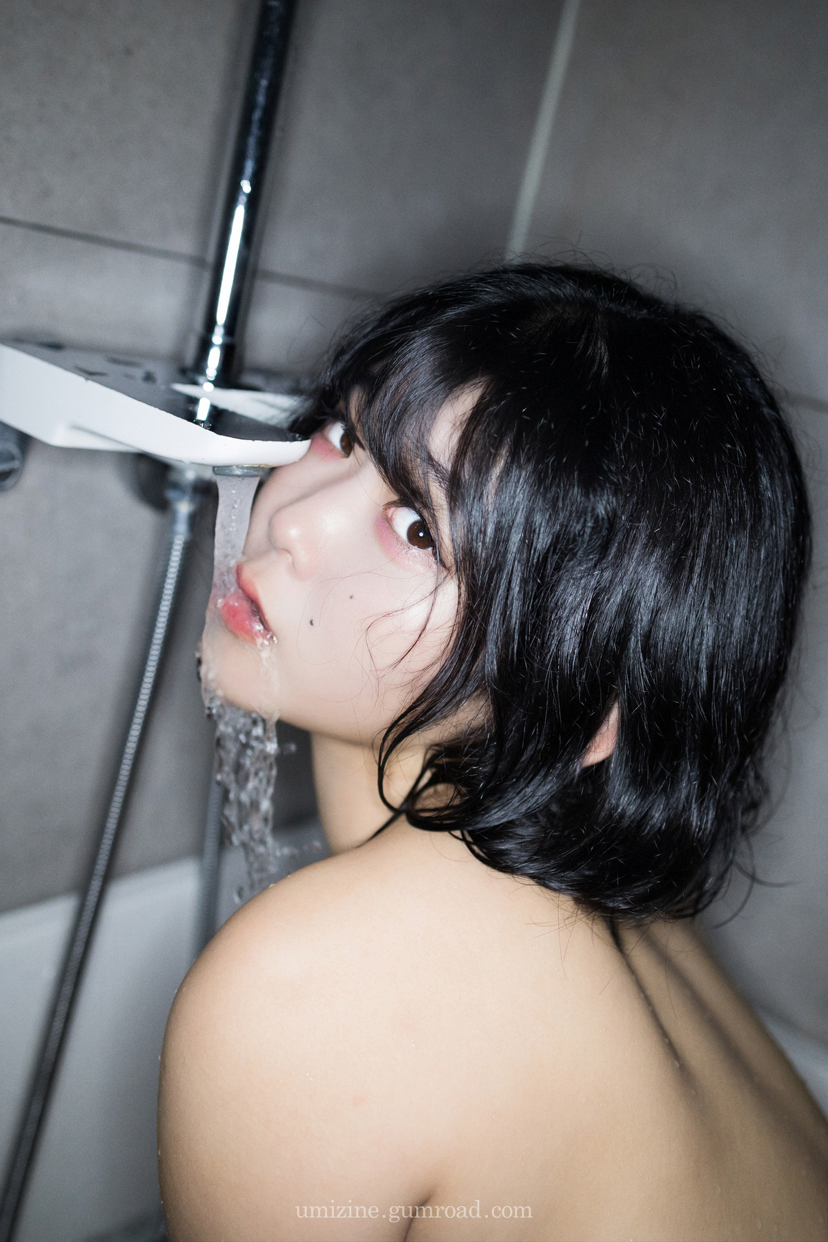 ZIA.Kwon 권지아, [UMIZINE] Bathtub Mermaid Set.02の写真 51