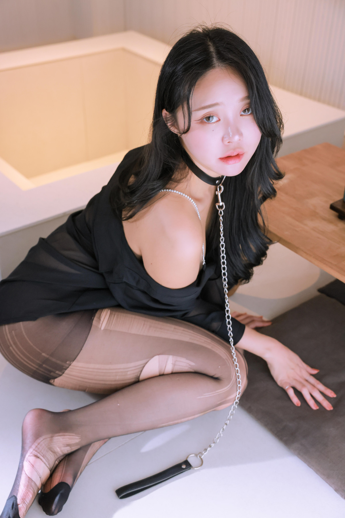 Inah 이나, [Lilynah] SWTB Vol.29 Arrest Set.02の写真 16