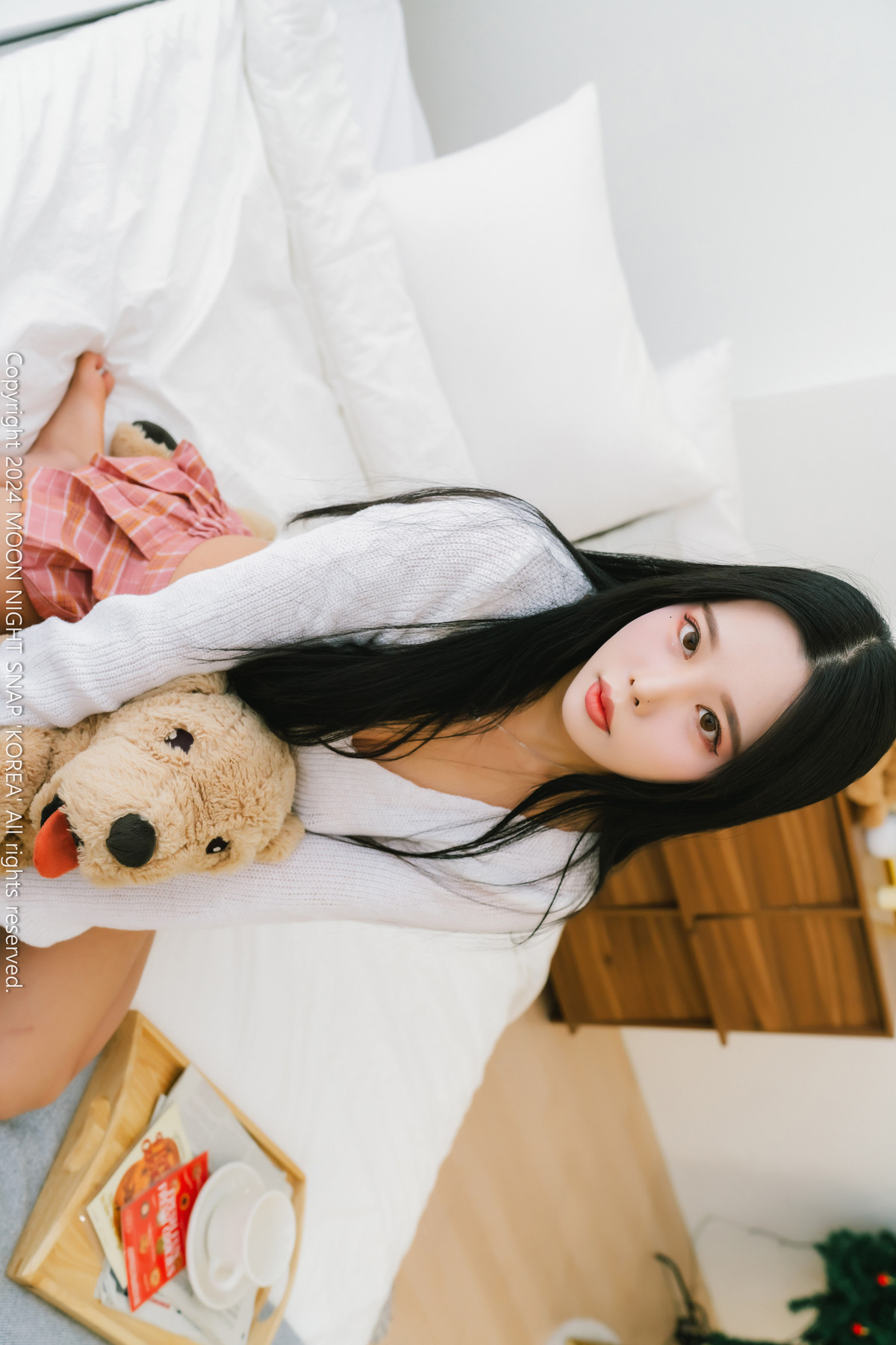 Yoo-ah 유아, [Moon Night Snap] She has a delicious top Set.01の写真 5