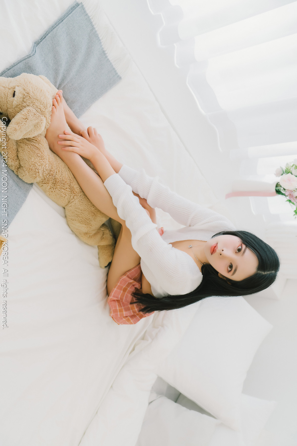Yoo-ah 유아, [Moon Night Snap] She has a delicious top Set.01の写真 21