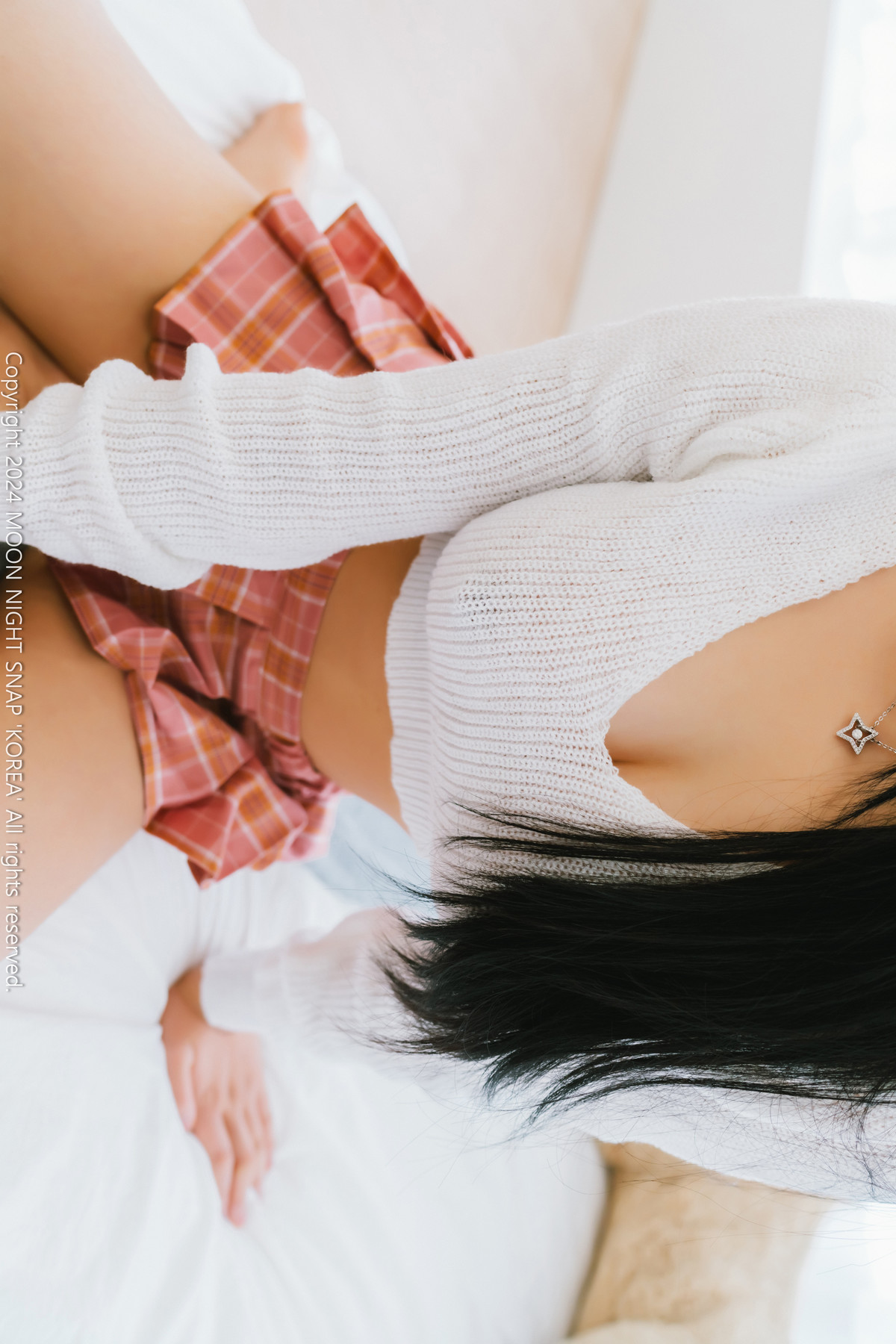 Yoo-ah 유아, [Moon Night Snap] She has a delicious top Set.01の写真 51