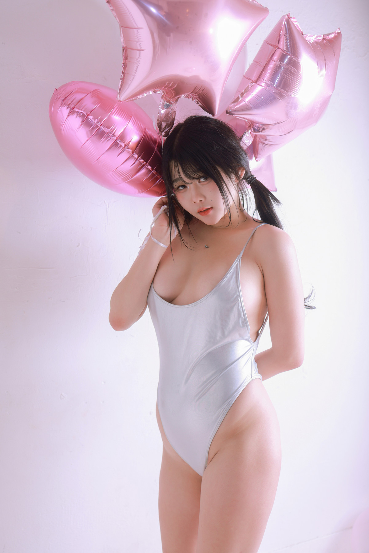 ZIA.Kwon 권지아, [Yo-U] Vol.13 Valentine Set.01の写真 29
