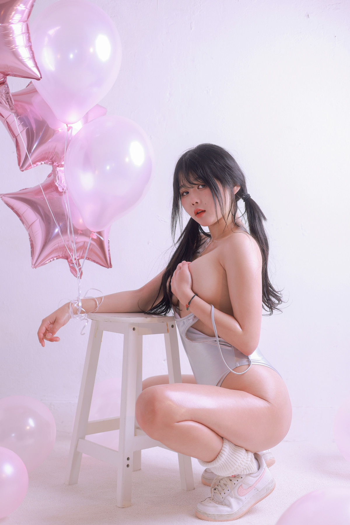 ZIA.Kwon 권지아, [Yo-U] Vol.13 Valentine Set.02の写真 3