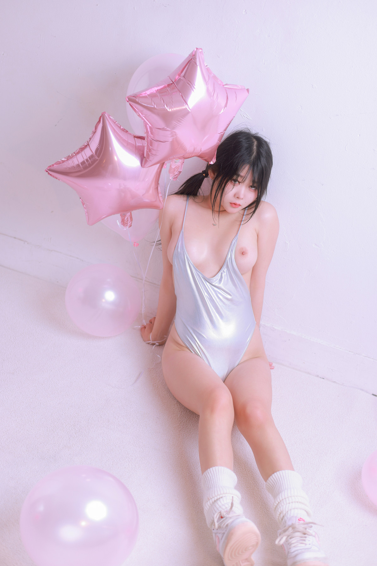 ZIA.Kwon 권지아, [Yo-U] Vol.13 Valentine Set.02の写真 34