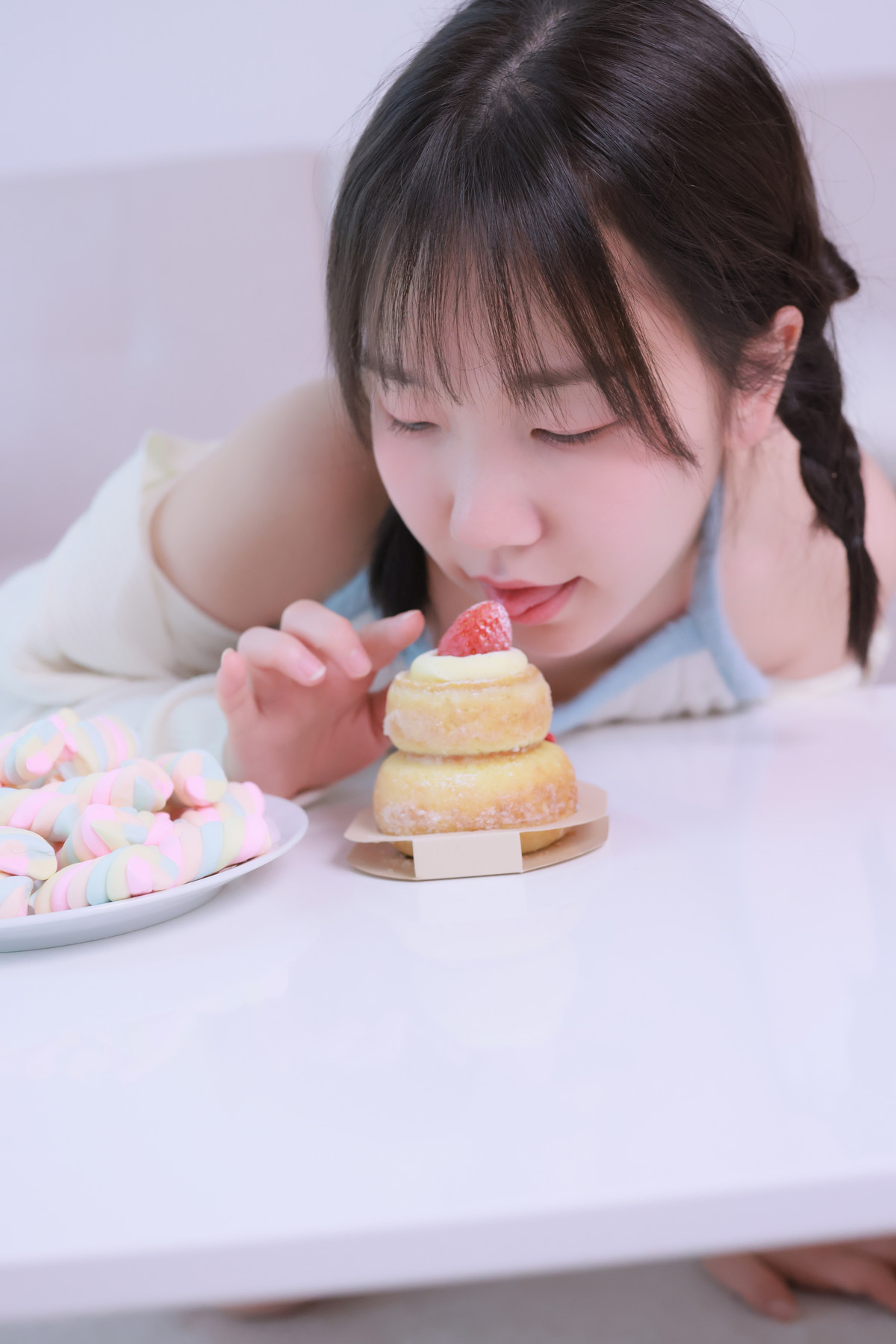 Han Yeri 한예리, [SWEETBOX] SWTB Vol.25 Set.02の写真 2