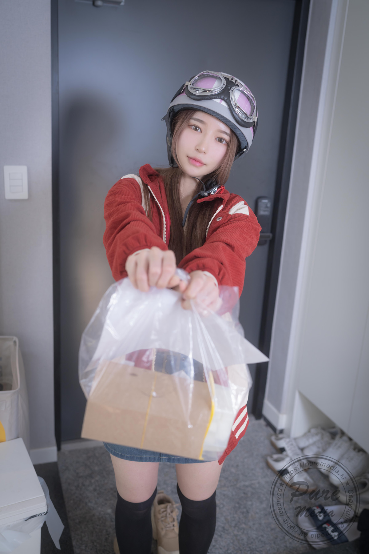 Yeha 예하, [PURE MEDIA] Vol.277 Expensive and Delicious Naked Hen Set.01の写真 12