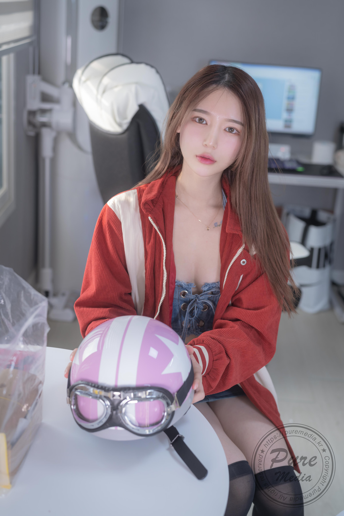 Yeha 예하, [PURE MEDIA] Vol.277 Expensive and Delicious Naked Hen Set.01の写真 15