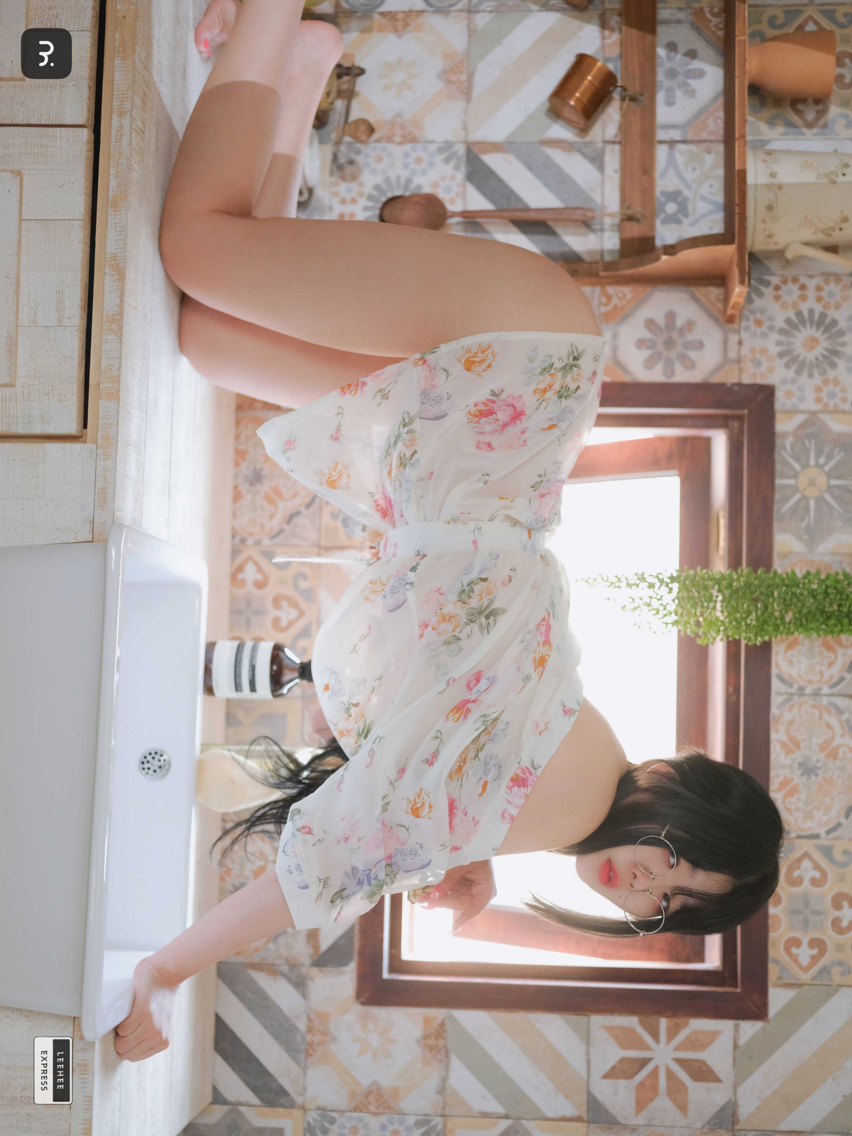 ZIA.Kwon 권지아, [LEEHEE EXPRESS] LEHF-214Aの写真 18