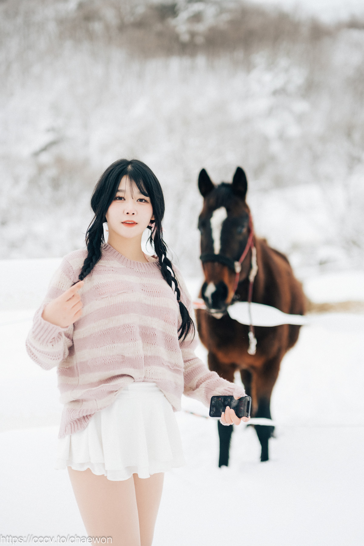 ZIA.Kwon 권지아, [Loozy] Snow Girl Set.01の写真 13
