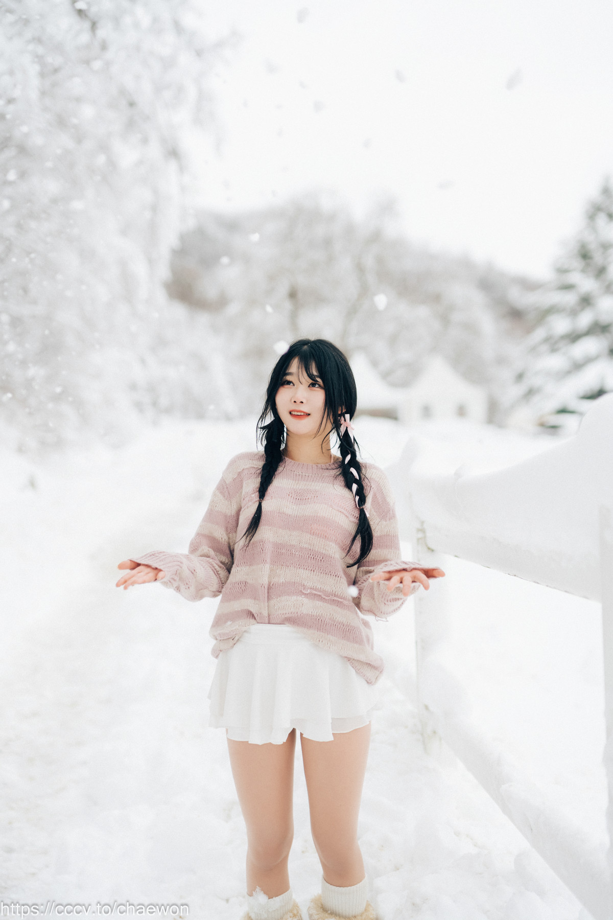 ZIA.Kwon 권지아, [Loozy] Snow Girl Set.01の写真 16