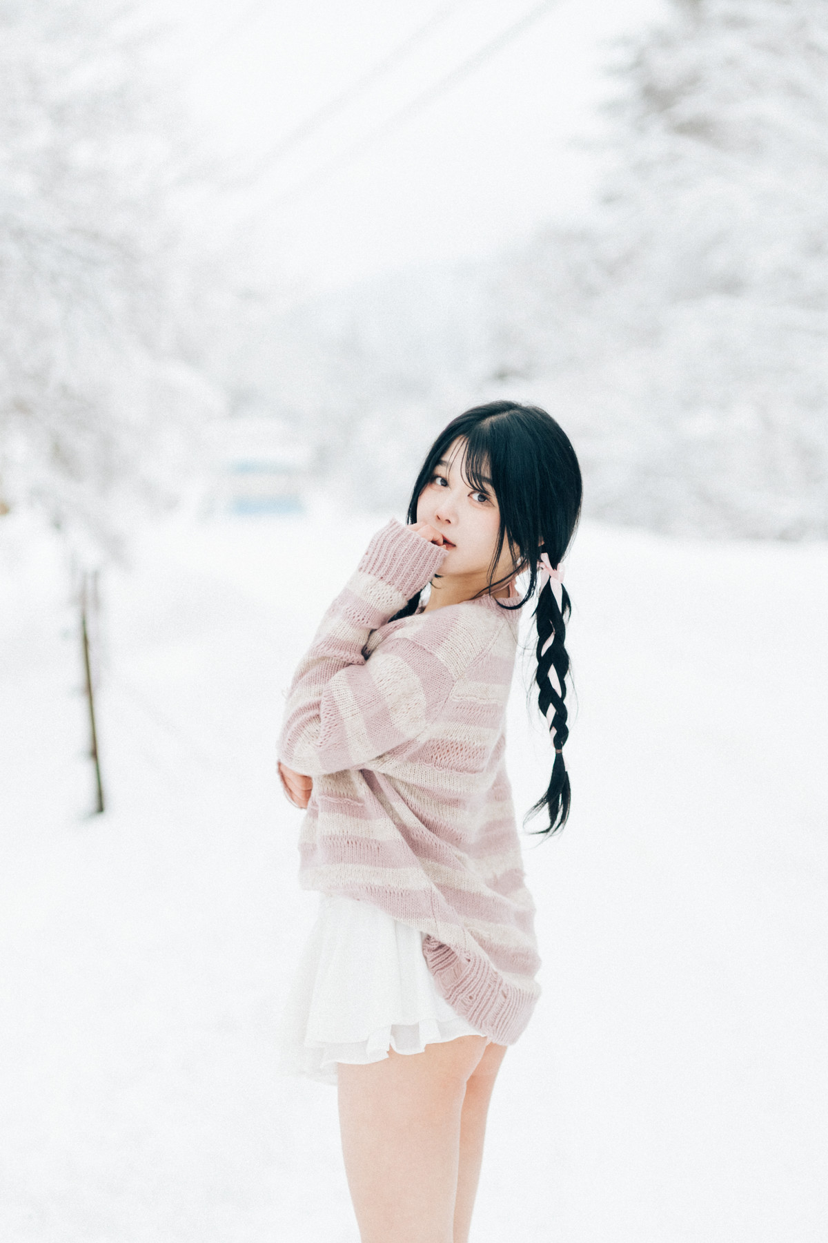 ZIA.Kwon 권지아, [Loozy] Snow Girl Set.02の写真 3