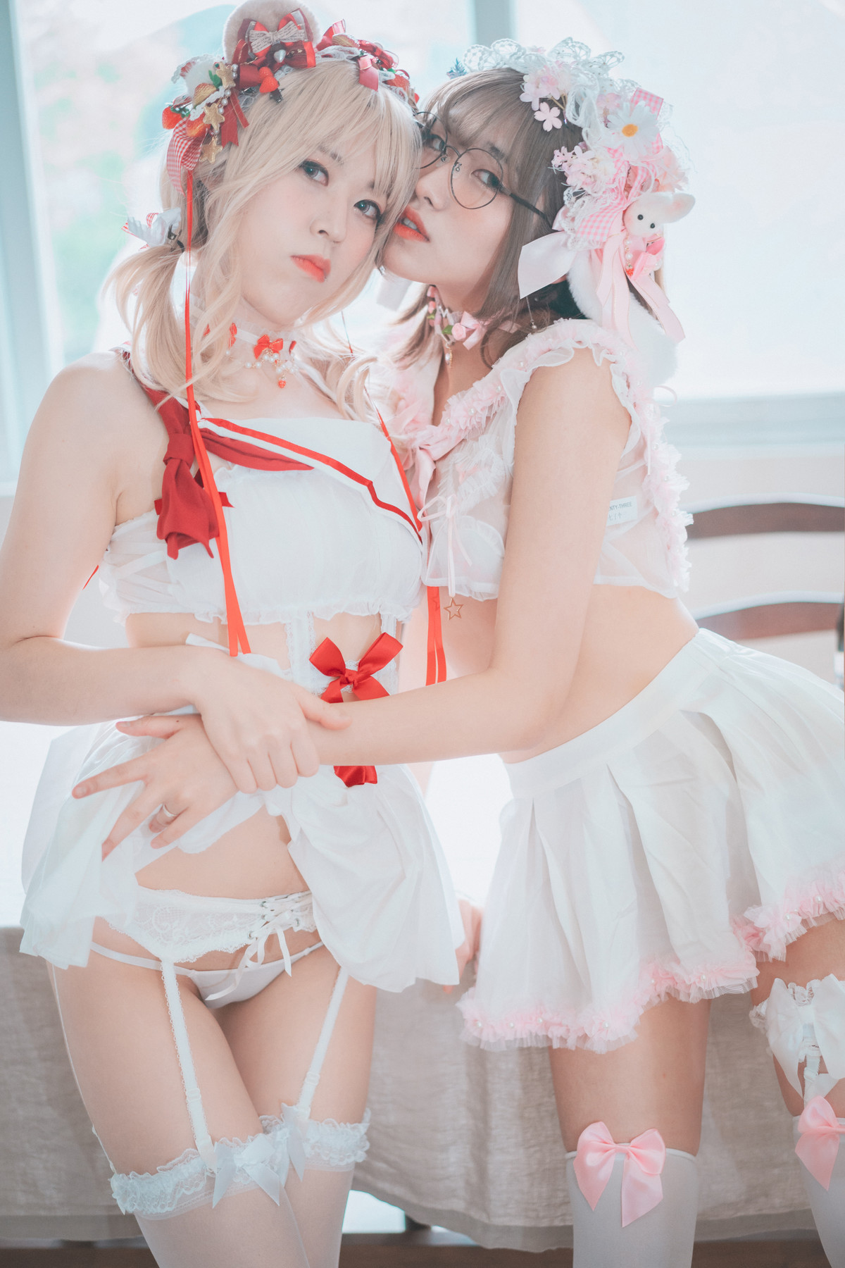 Mozzi 모찌, Sonson 손손, [DJAWA] Spring Comes Twice Set.02の写真 2