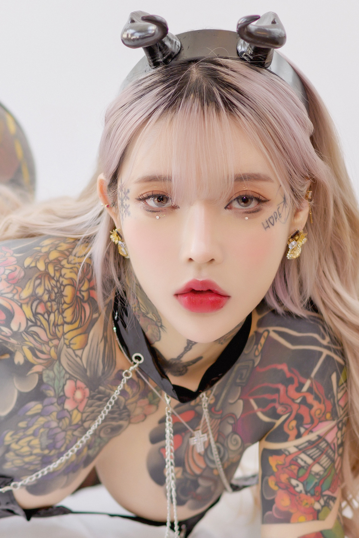 YoKo 요코, [SAINT Photolife] Saint and Devil Set.02の写真 18