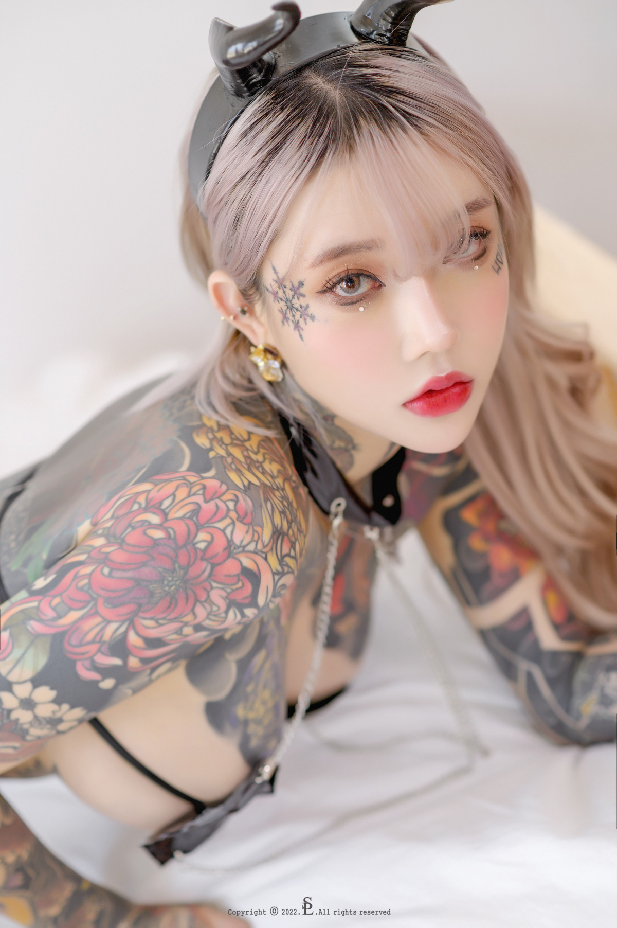 YoKo 요코, [SAINT Photolife] Saint and Devil Set.02の写真 19