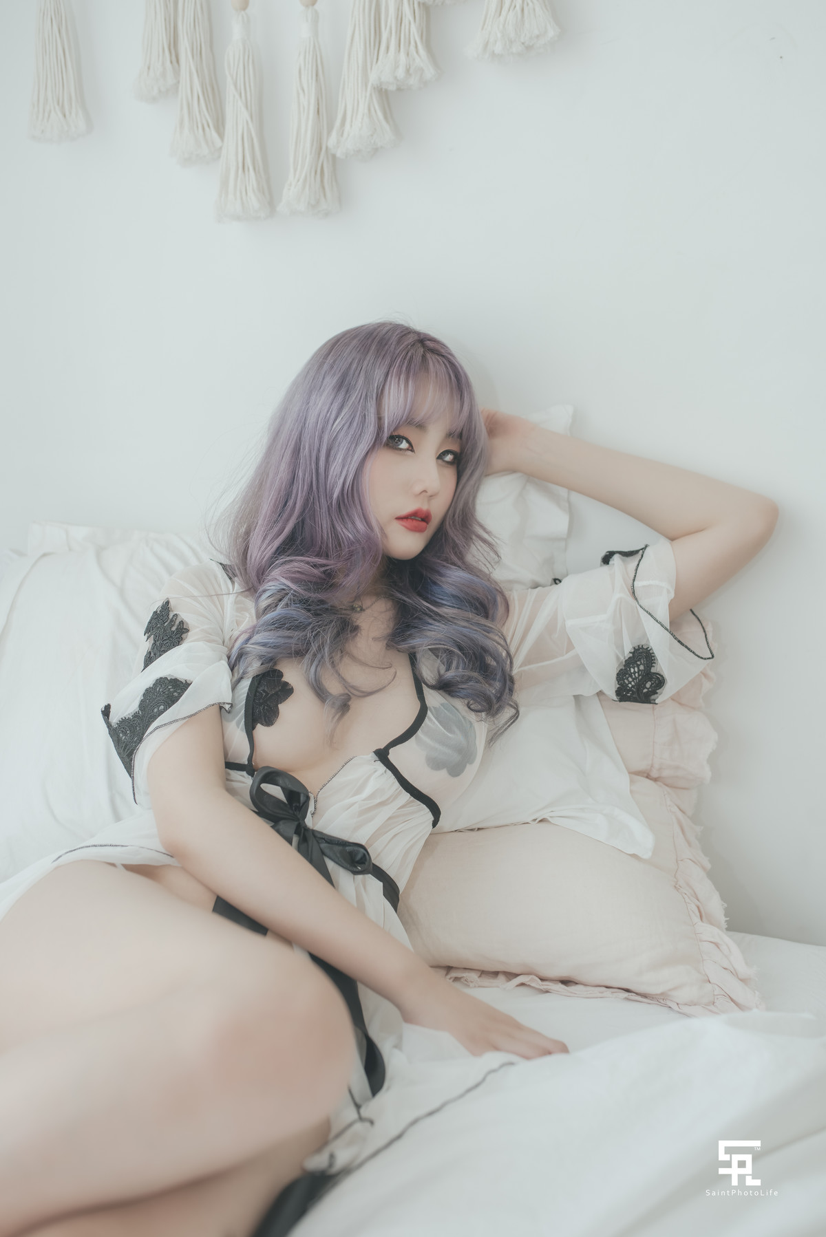 Yuna 유나, Saint PhotoLife Vol.02 Growing up Set.02の写真 10