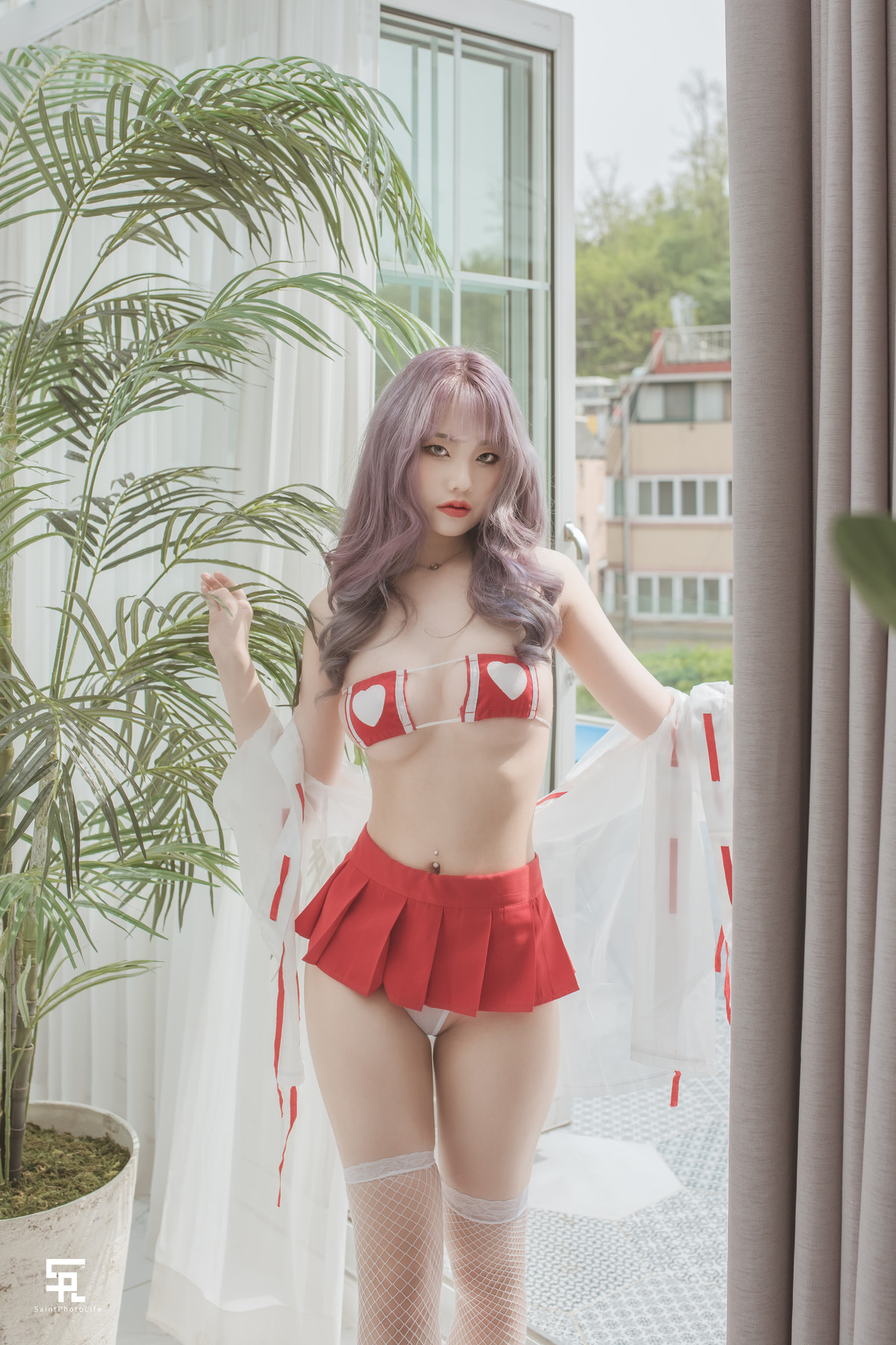 Yuna 유나, Saint PhotoLife Vol.02 Growing up Set.02の写真 33