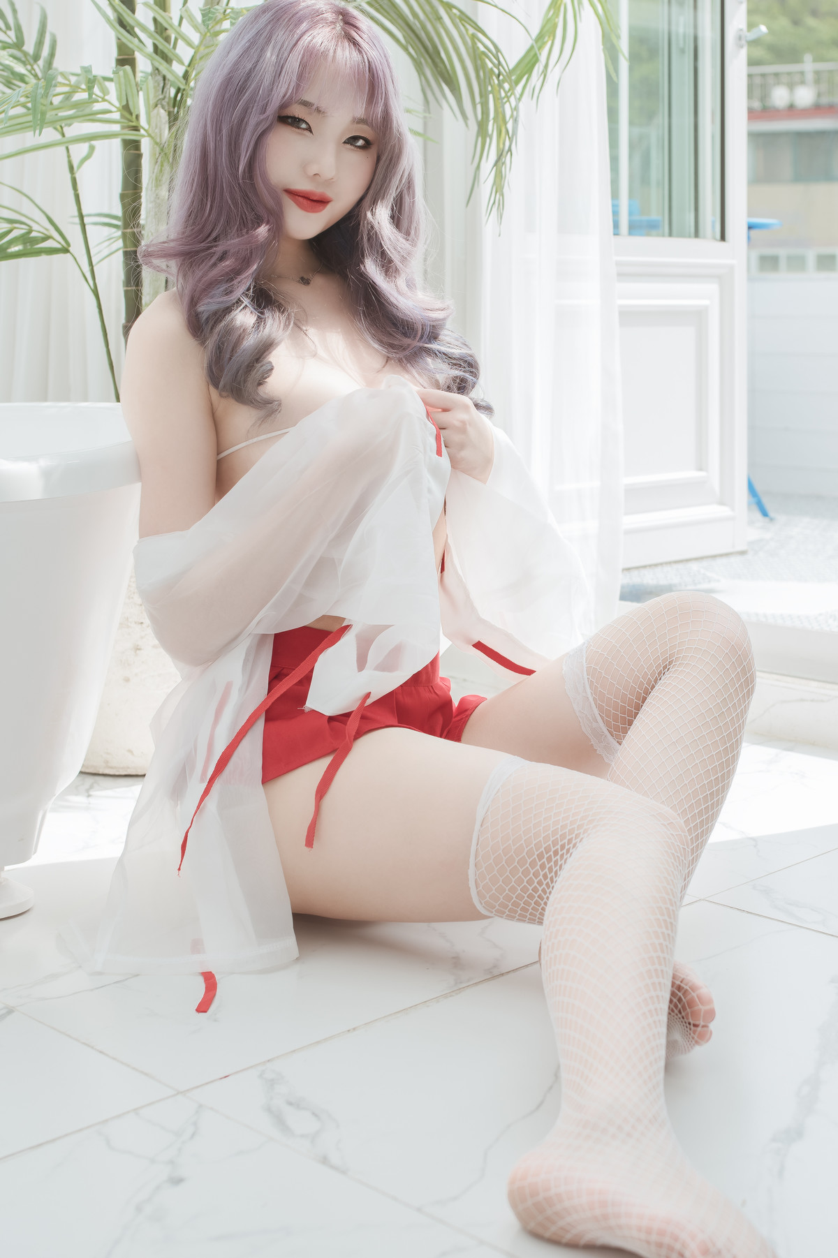 Yuna 유나, Saint PhotoLife Vol.02 Growing up Set.02の写真 37