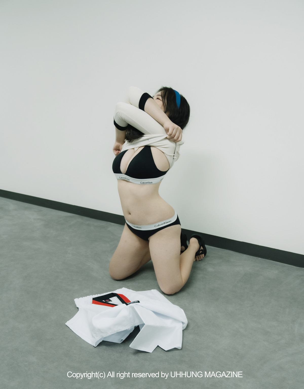 Jenn 젠, UHHUNG Magazine Vol.01 Taekwondo Set.01の写真 18