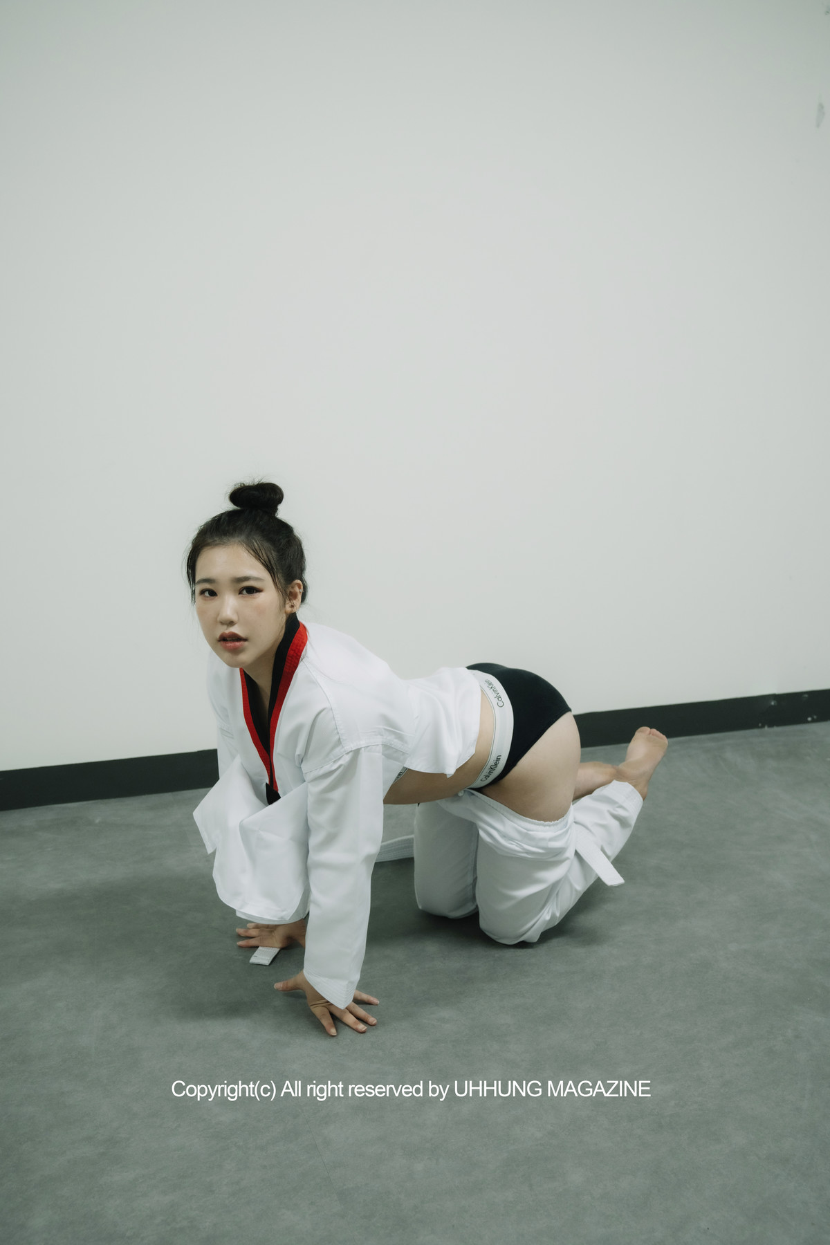 Jenn 젠, UHHUNG Magazine Vol.01 Taekwondo Set.02の写真 6