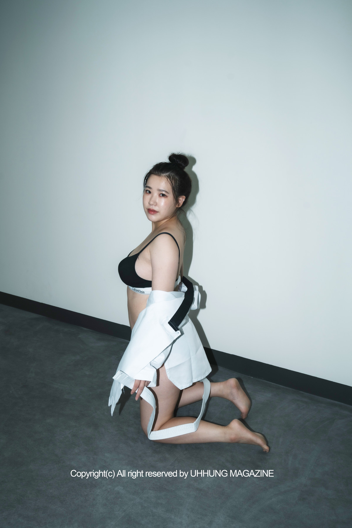 Jenn 젠, UHHUNG Magazine Vol.01 Taekwondo Set.02の写真 9
