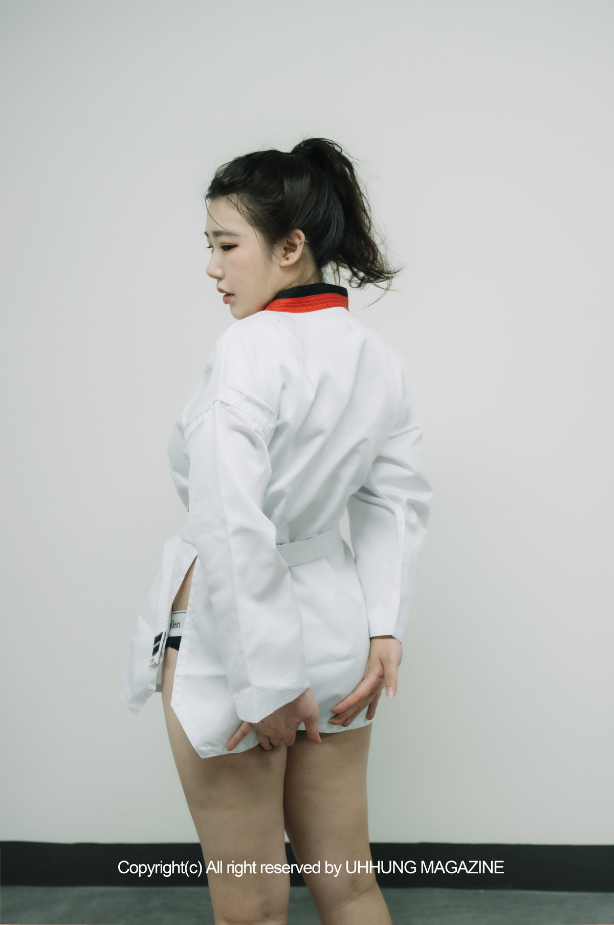Jenn 젠, UHHUNG Magazine Vol.01 Taekwondo Set.03の写真 9