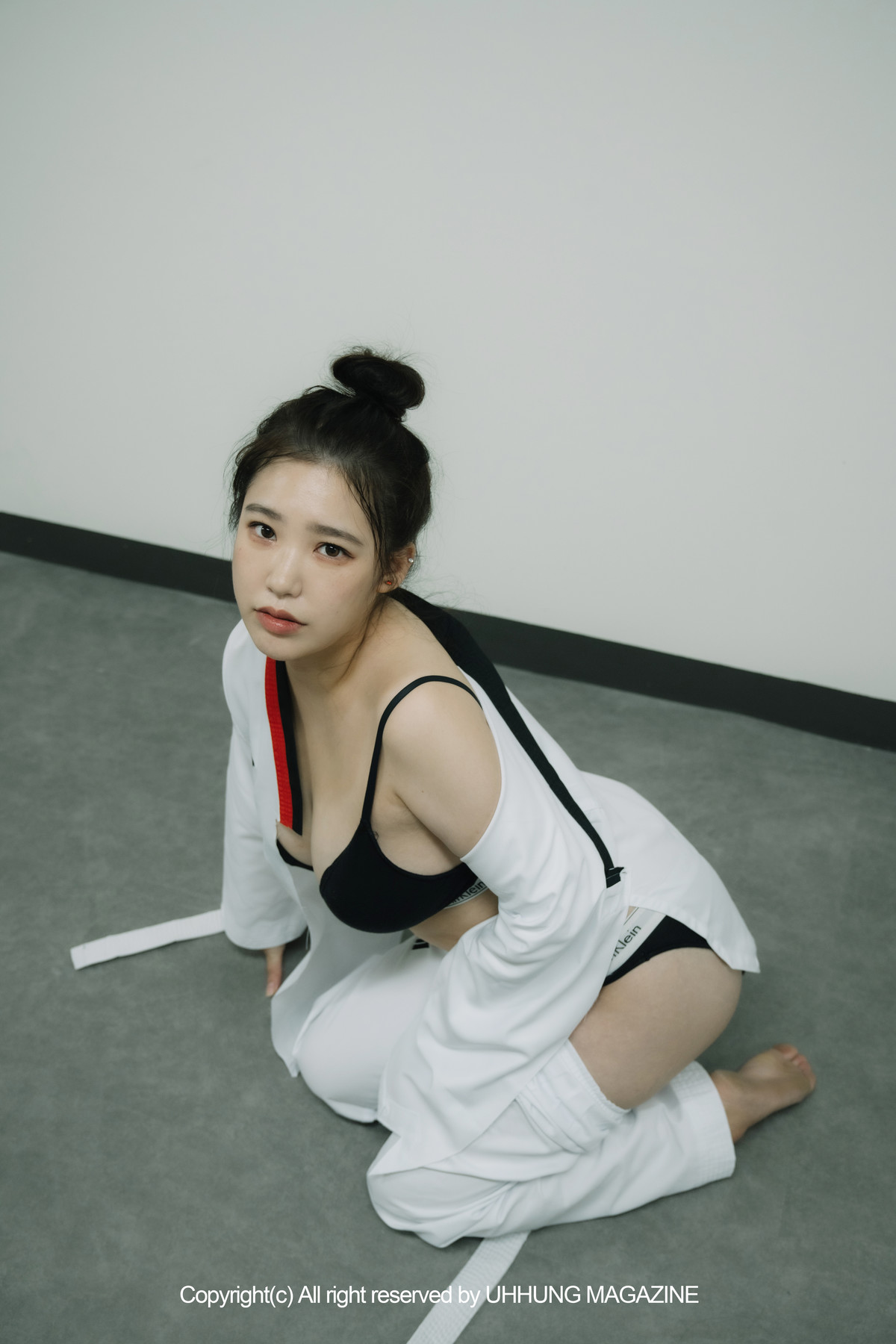 Jenn 젠, UHHUNG Magazine Vol.01 Taekwondo Set.03の写真 12