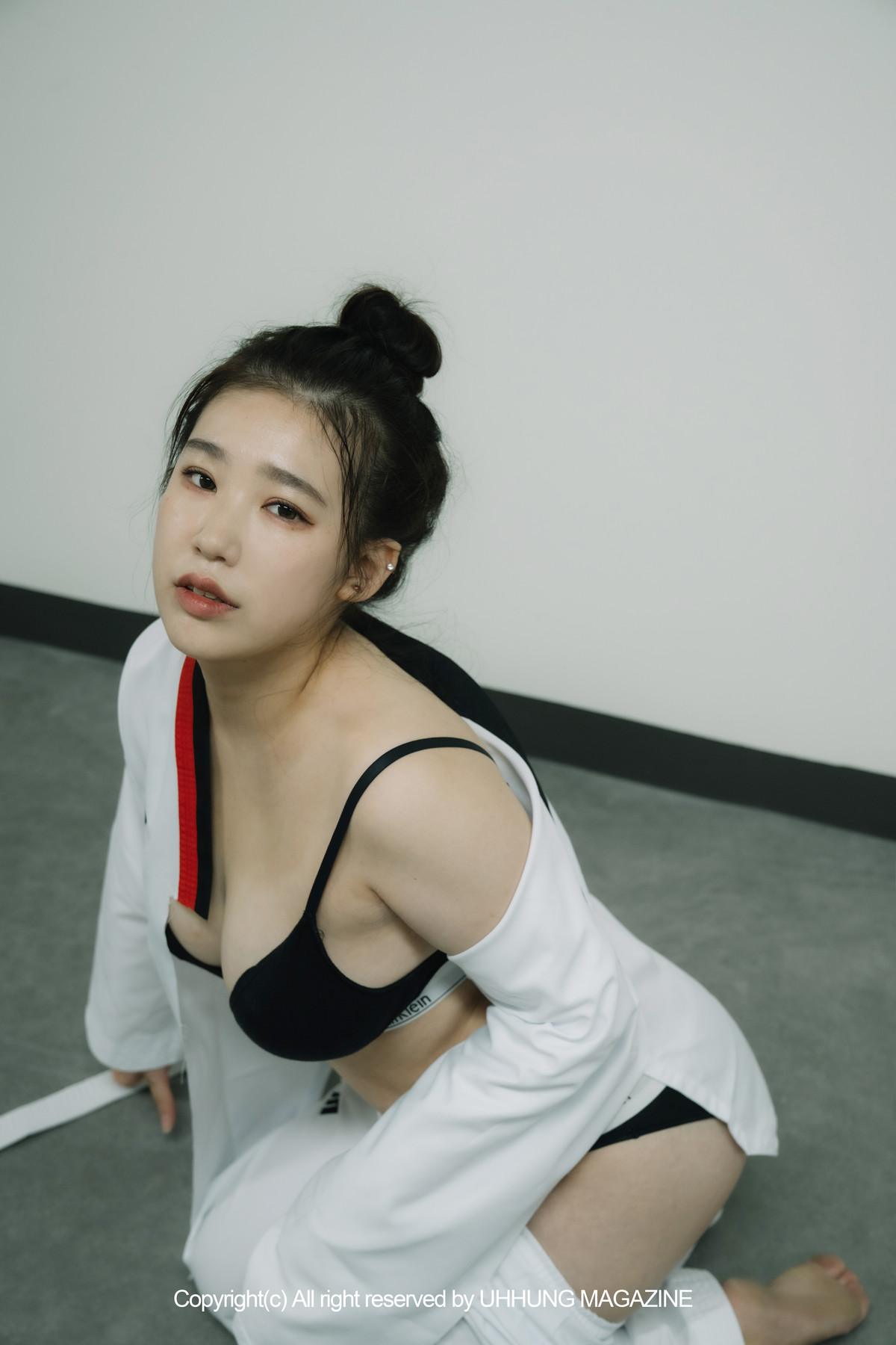Jenn 젠, UHHUNG Magazine Vol.01 Taekwondo Set.03の写真 13