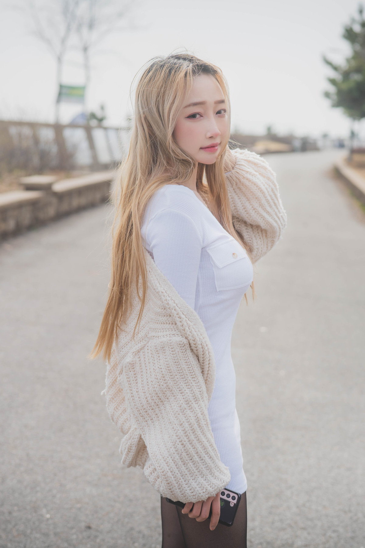 Raon 라온, Pure Media Vol.284 First Naked Set.01の写真 3