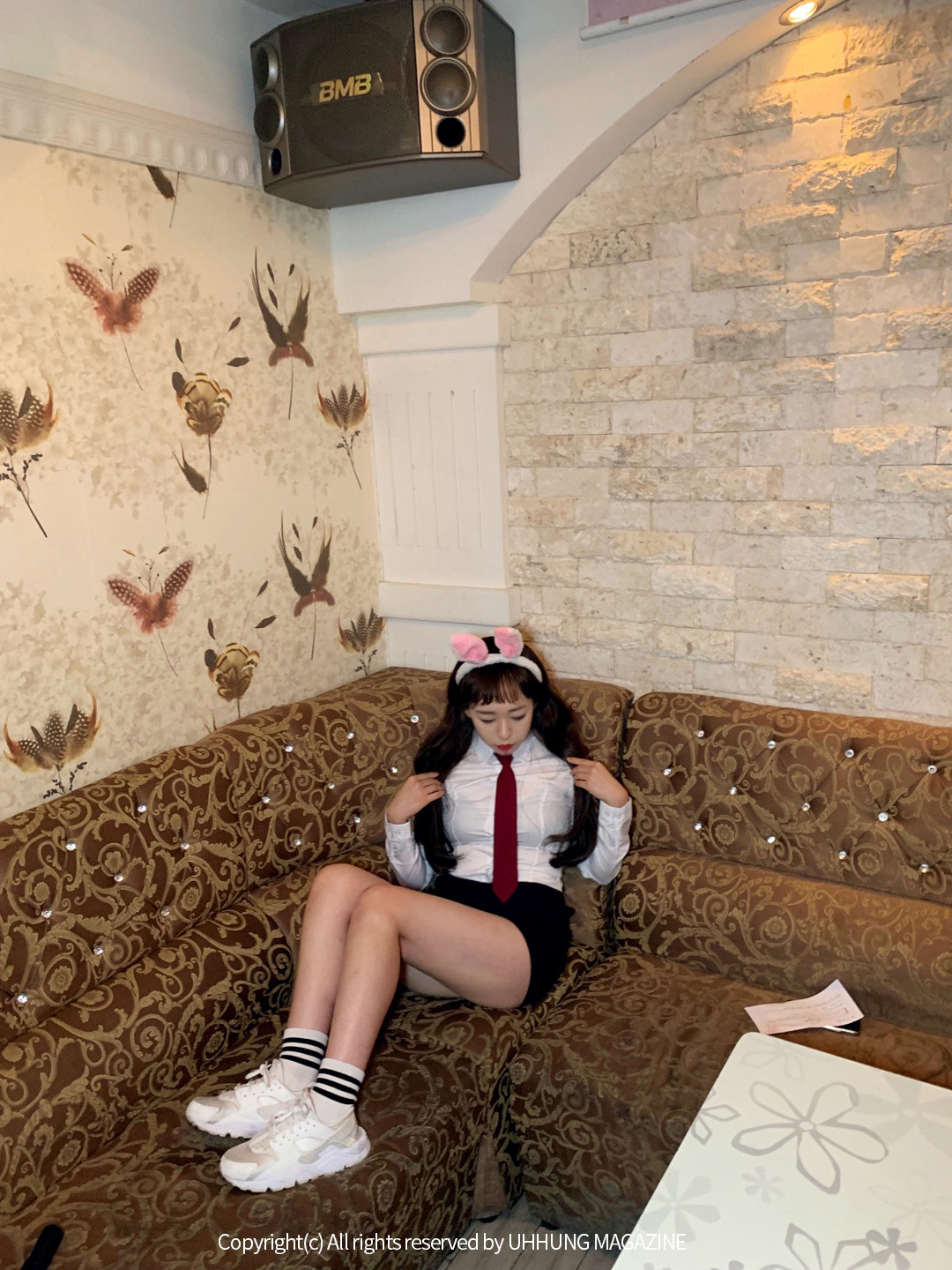 Hyejung 혜정, UHHUNG Magazine Vol.01 Karaoke Set.01の写真 8