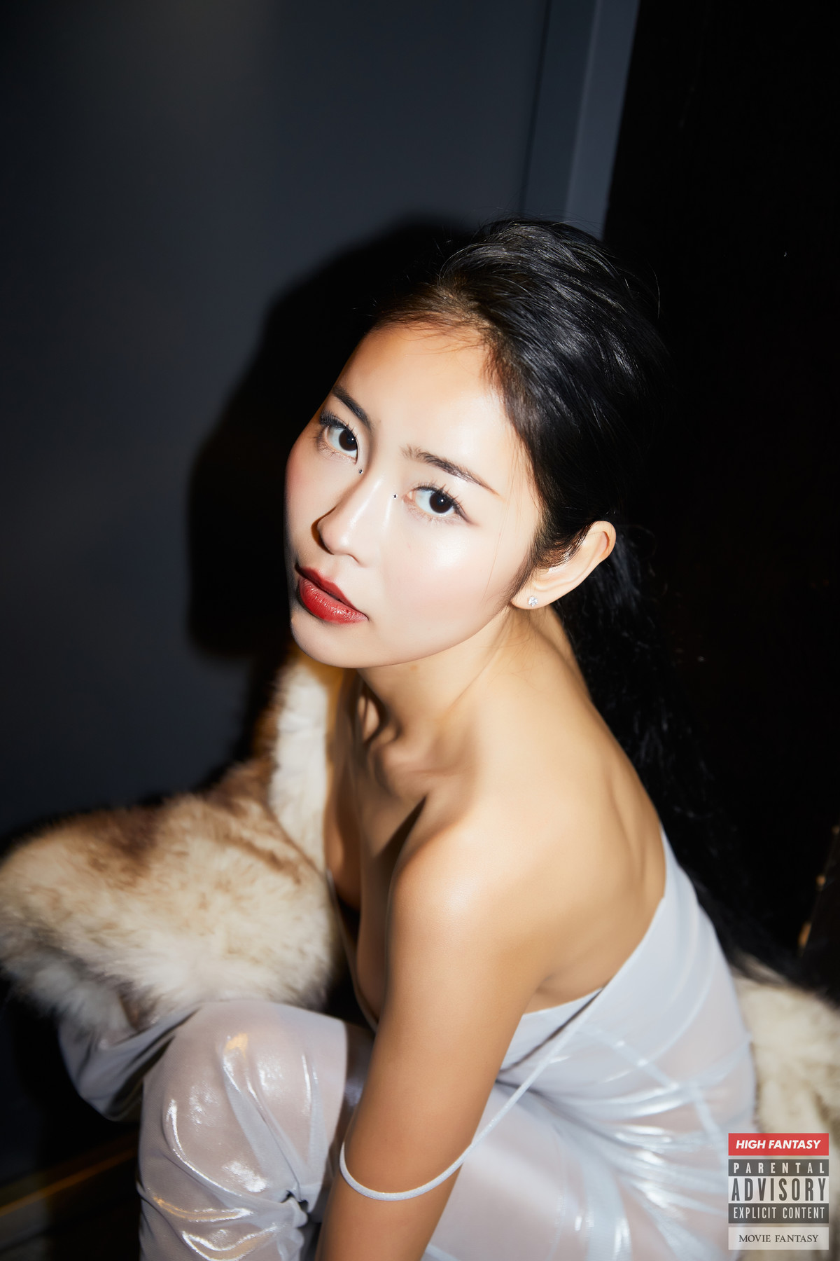 Rina Toeda 不良少女, HIGH FANTASY Vol.5 Fancy Youの写真 49