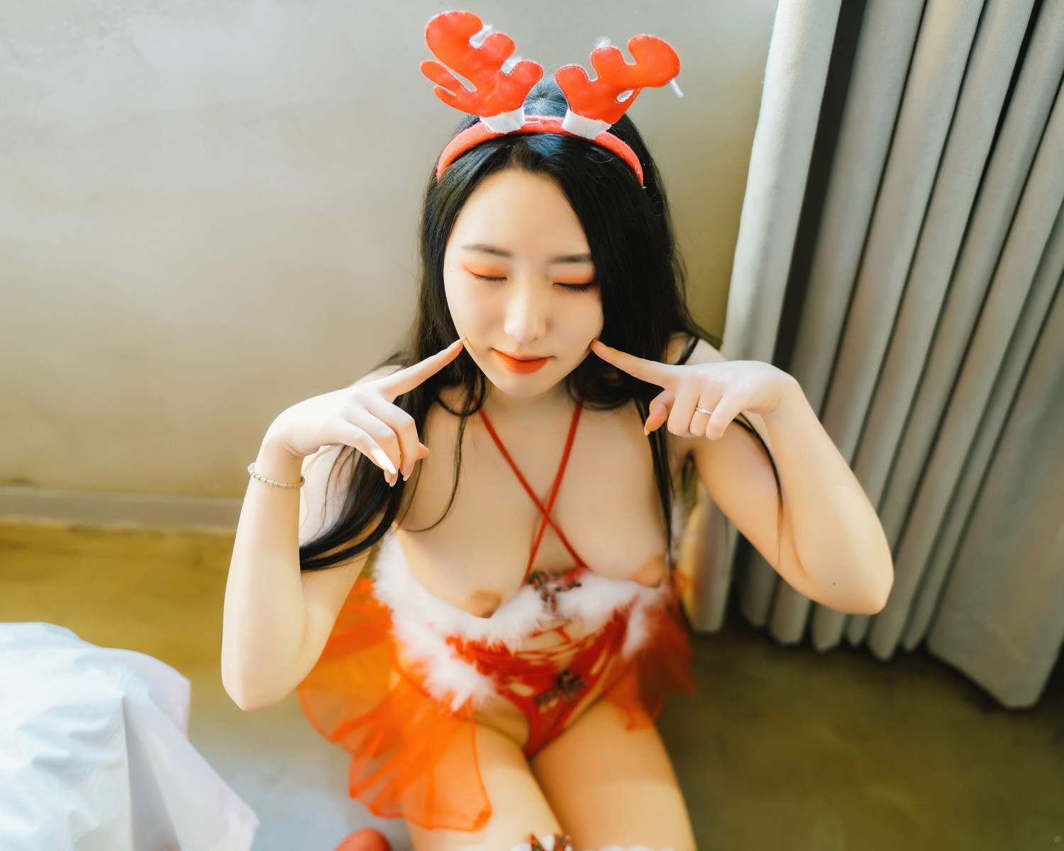 Dame 담, Moon Night Snap 섹시한 산타걸 (+S.Ver) Set.02の写真 24