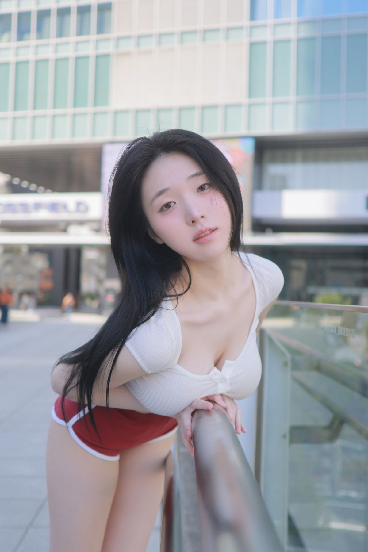 Yeon Woo 연우, Photobook “In Tokyo” Set.01の写真 17