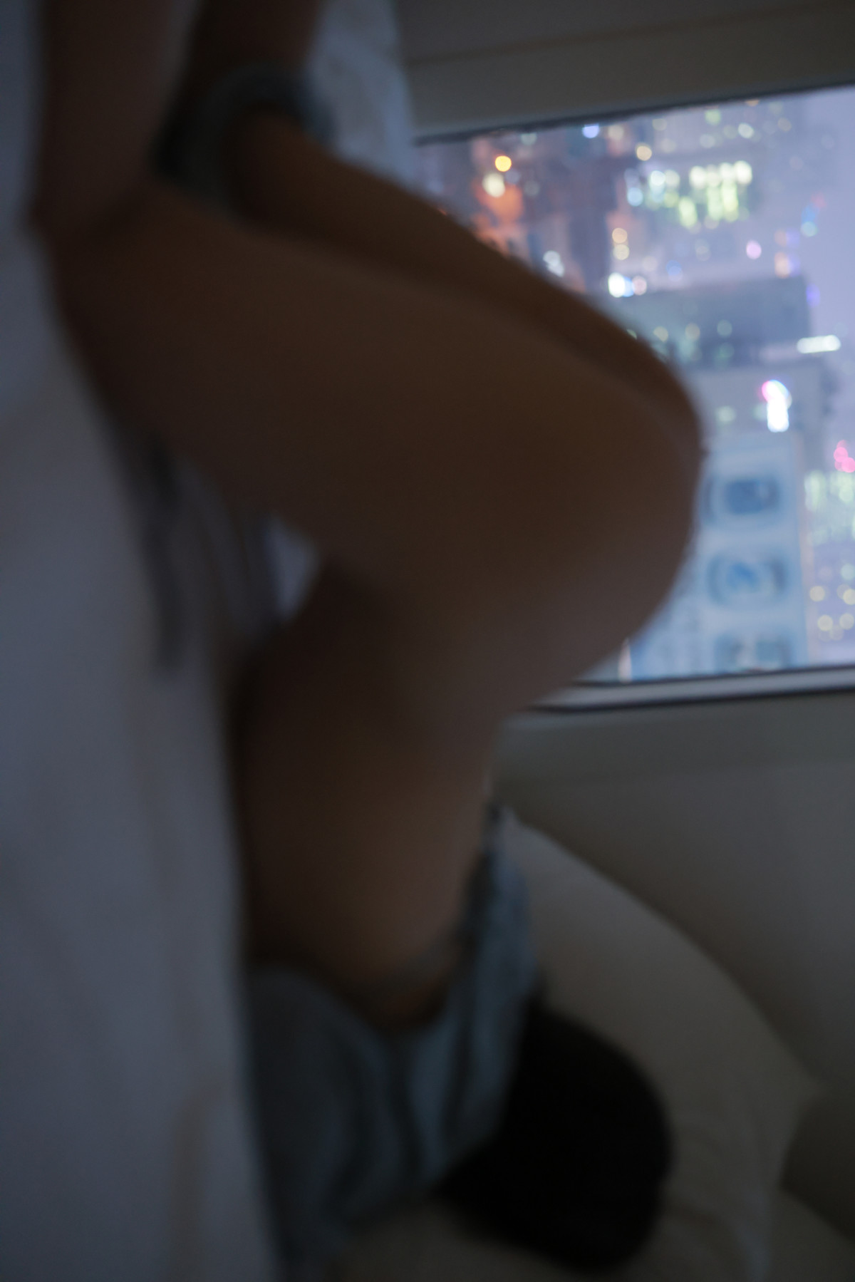 Han Yeri 한예리, SWEETBOX Vol.28 “At Dawn” Set.01の写真 15